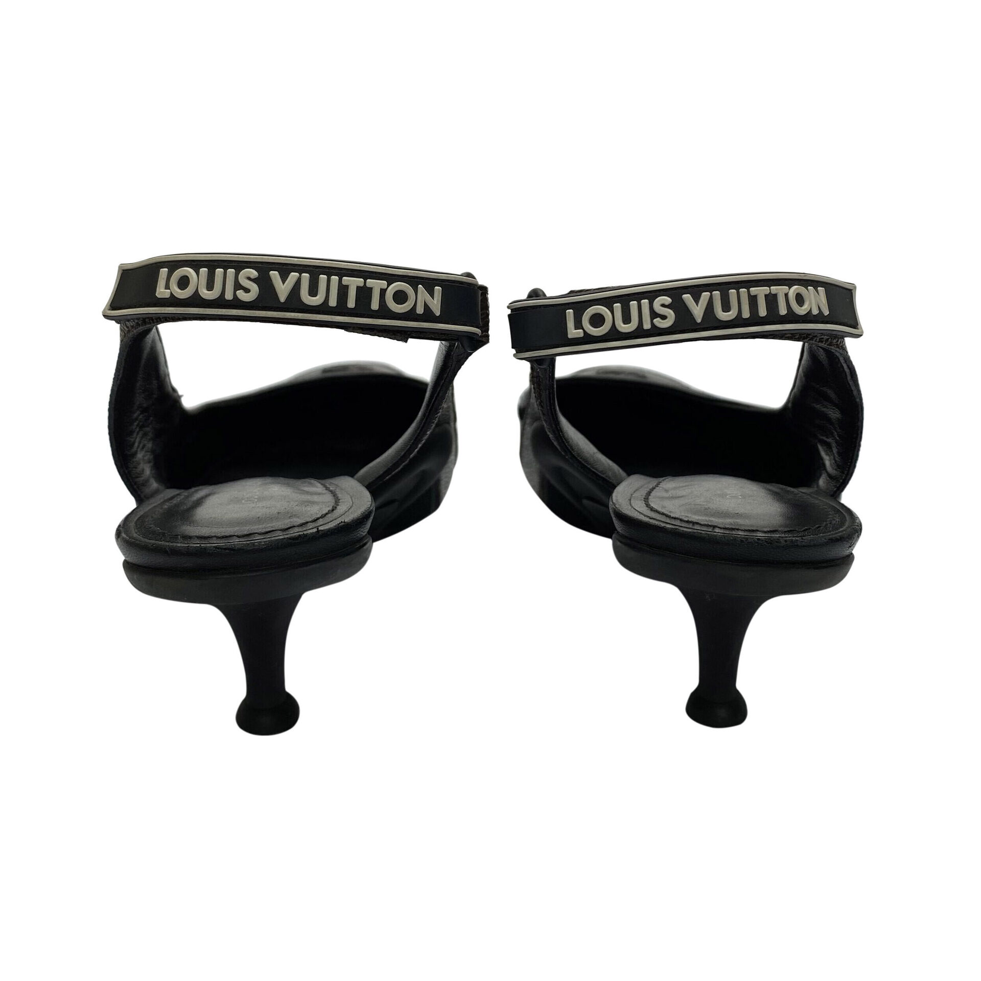 Sapato Louis Vuitton Archlight Slingback Pumps