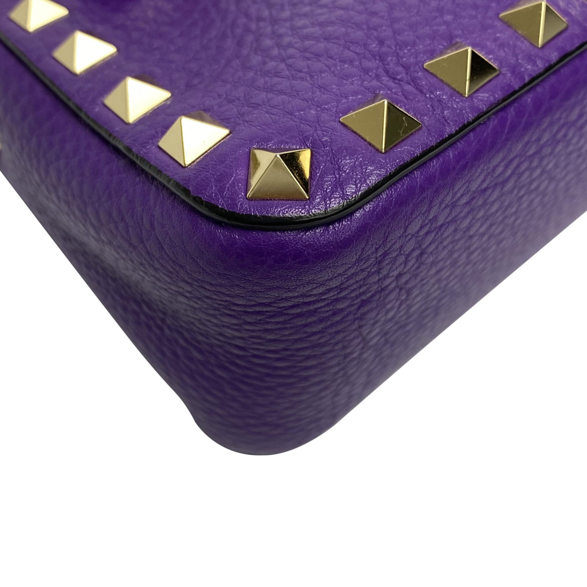 Bolsa Valentino Garavani Rockstud Roxa