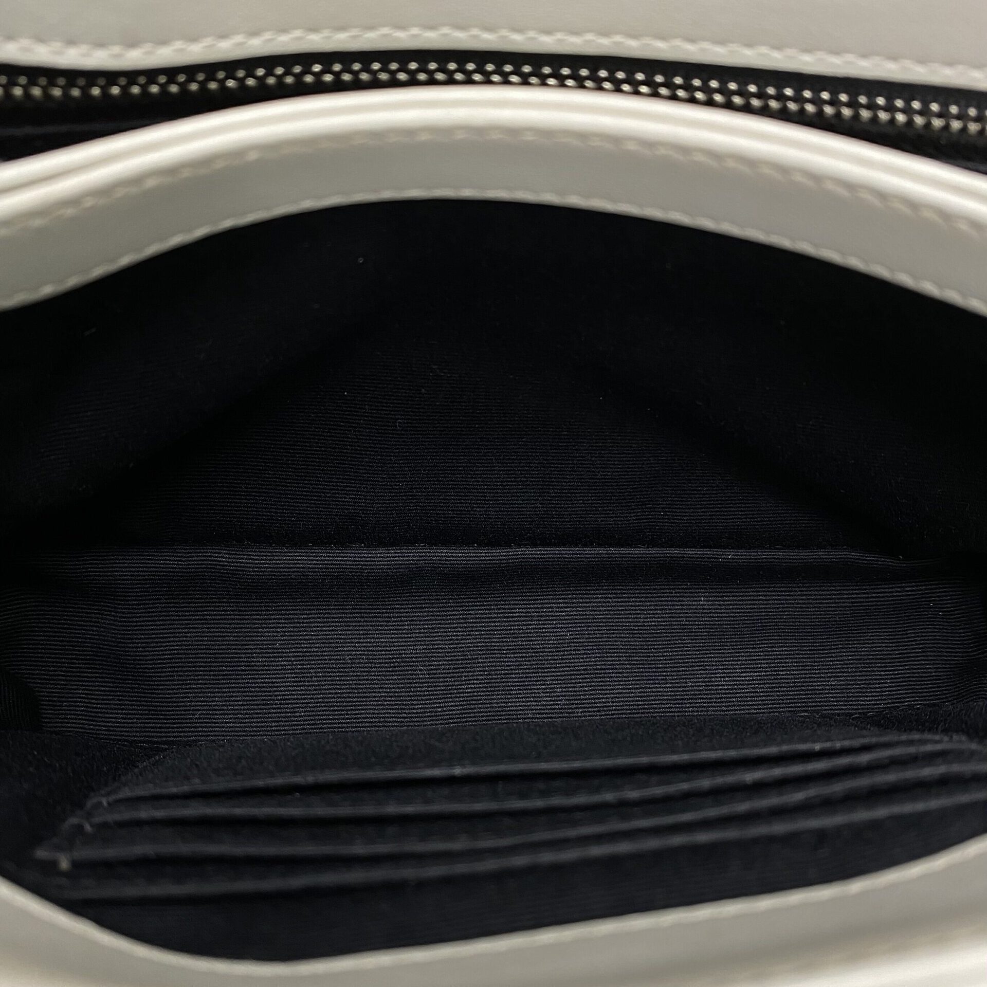 Bolsa Saint Laurent LouLou Toy Off White