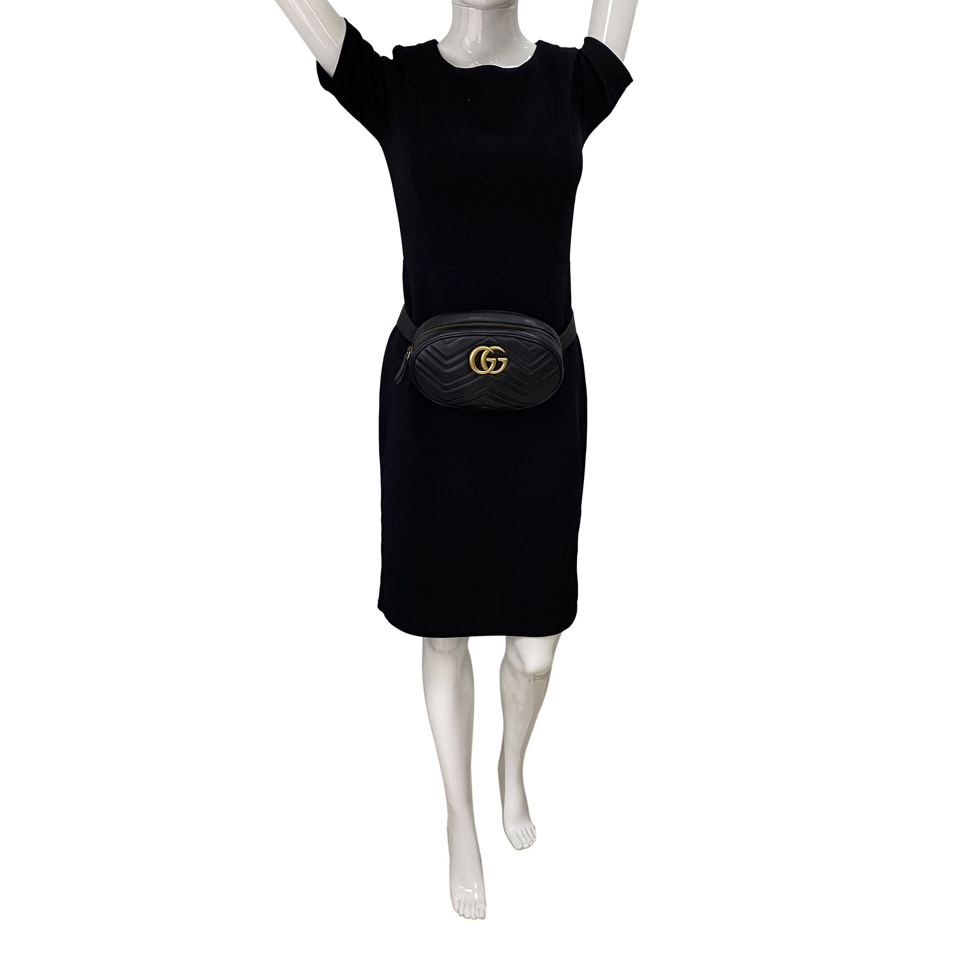 Pochete Gucci GG Marmont Preta