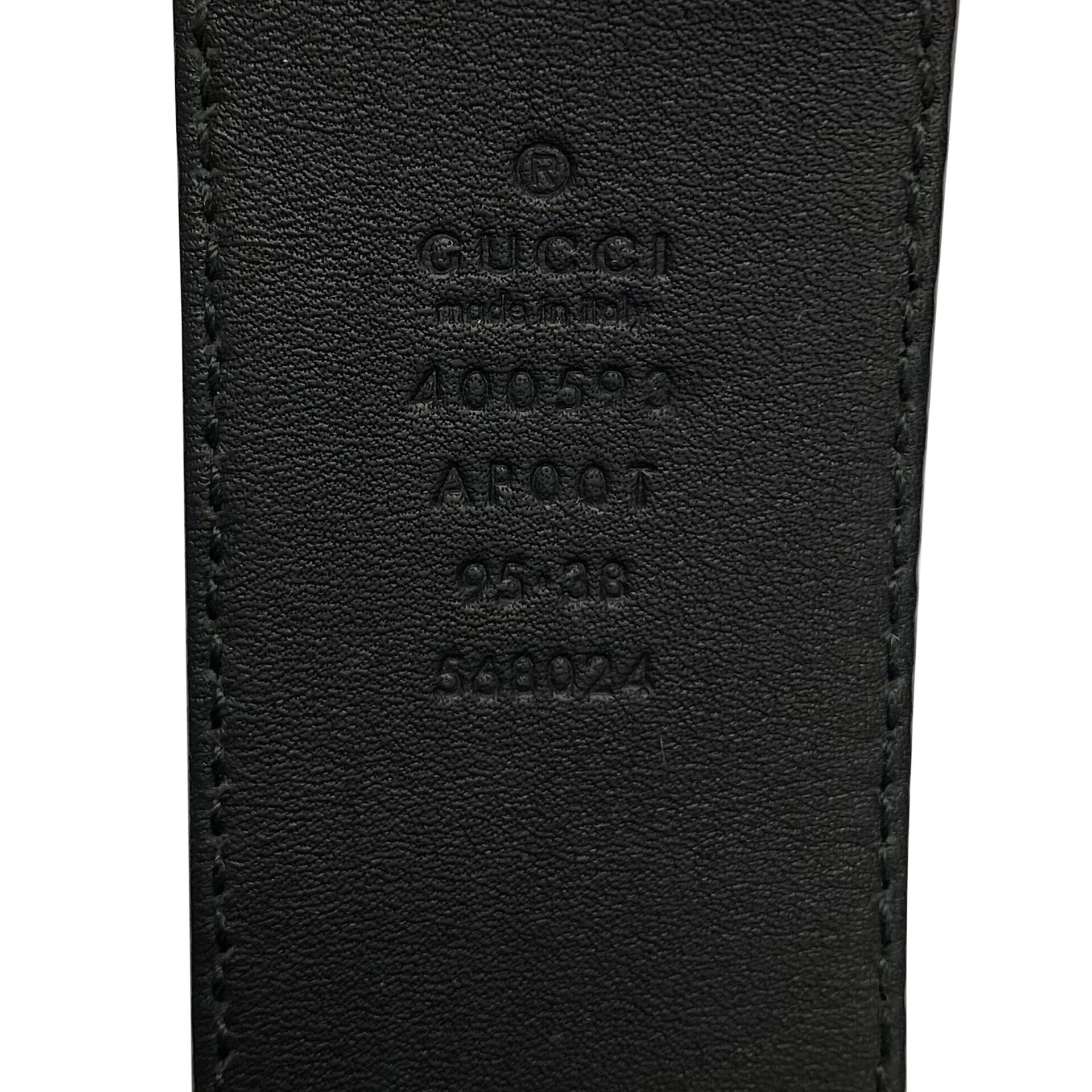 Cinto Gucci GG Marmont Preto