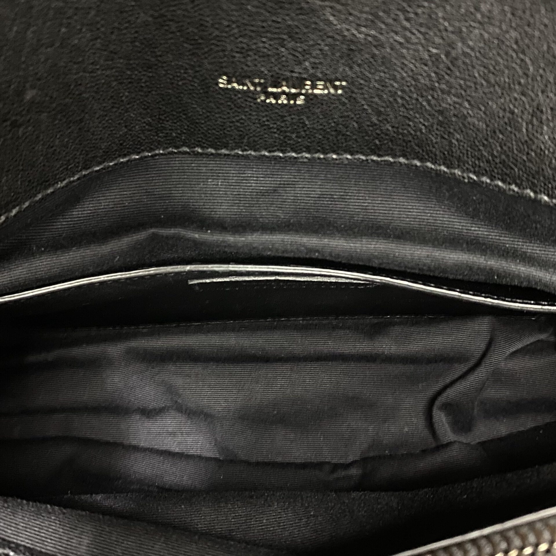 Bolsa Saint Laurent Paris College Preta