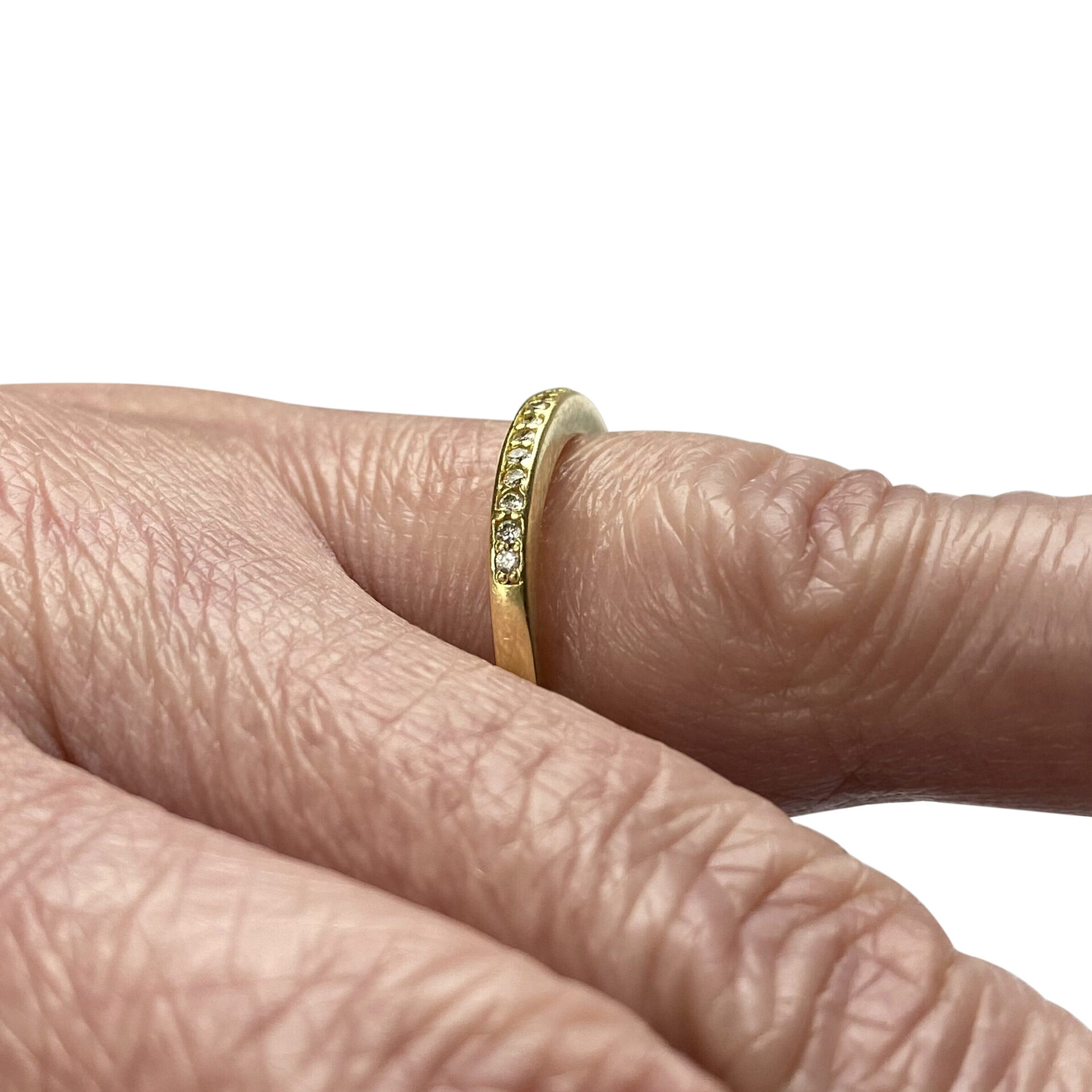Meia Aliança Ouro Amarelo e Diamantes