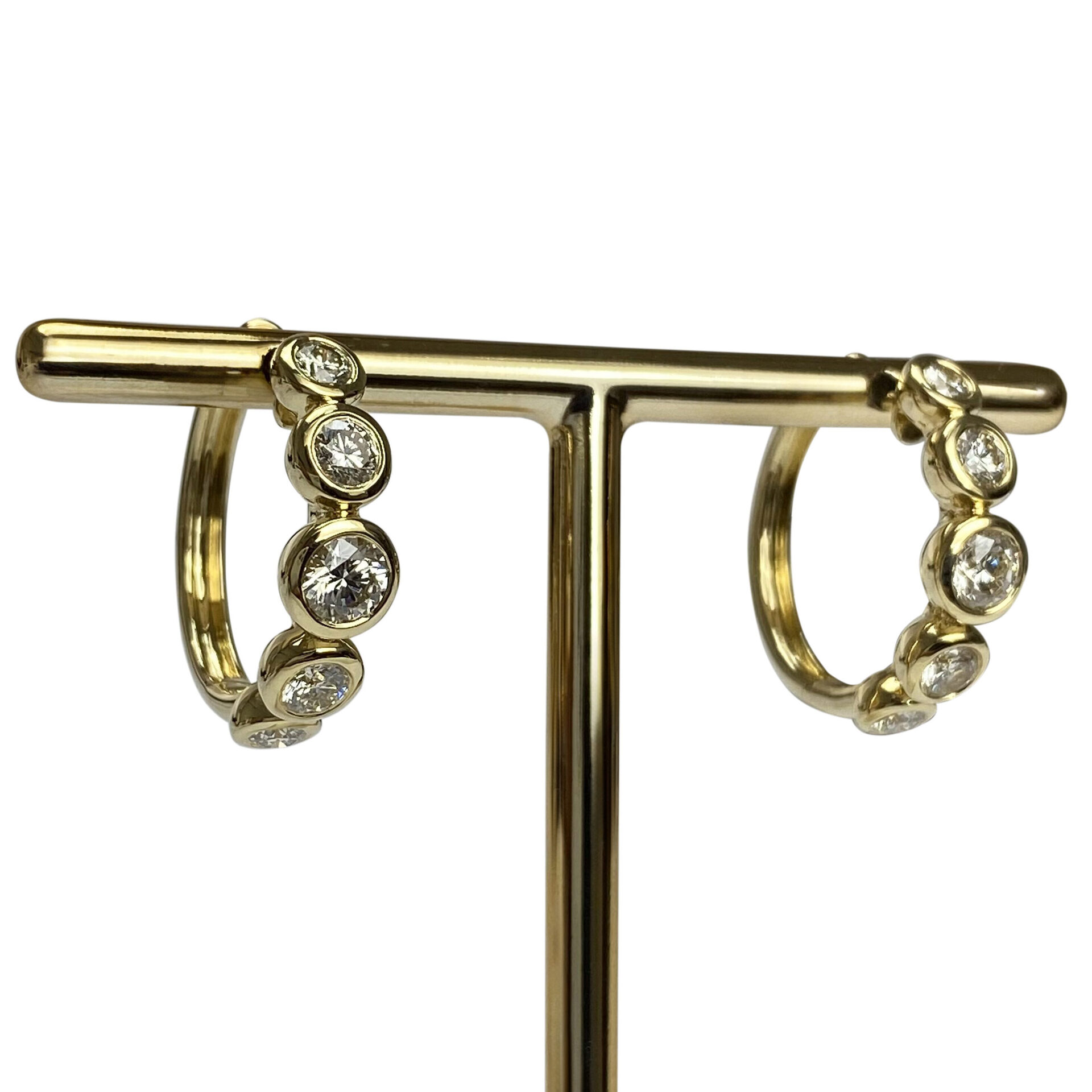 Par de Brincos Argolas Diamantes