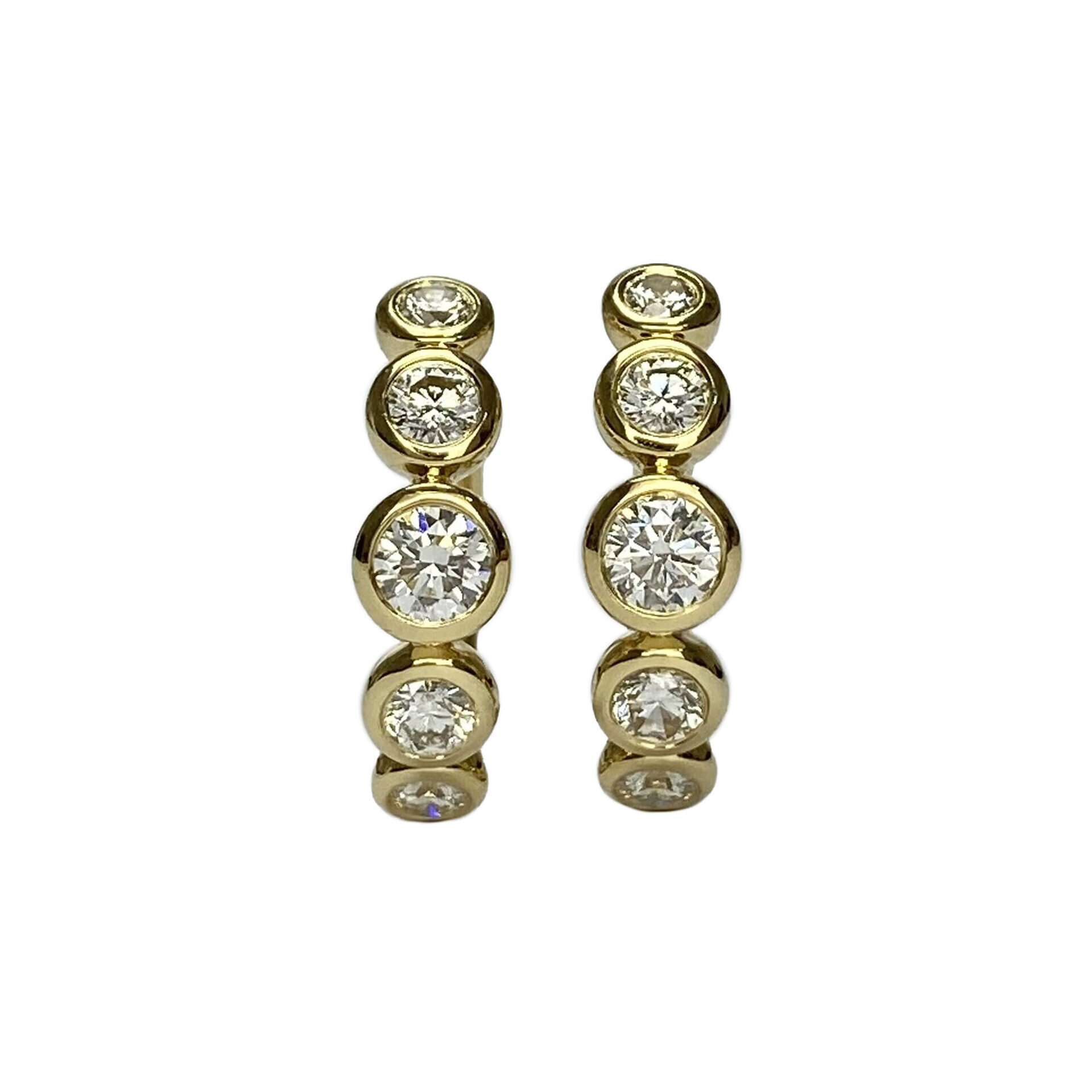 Par de Brincos Argolas Diamantes