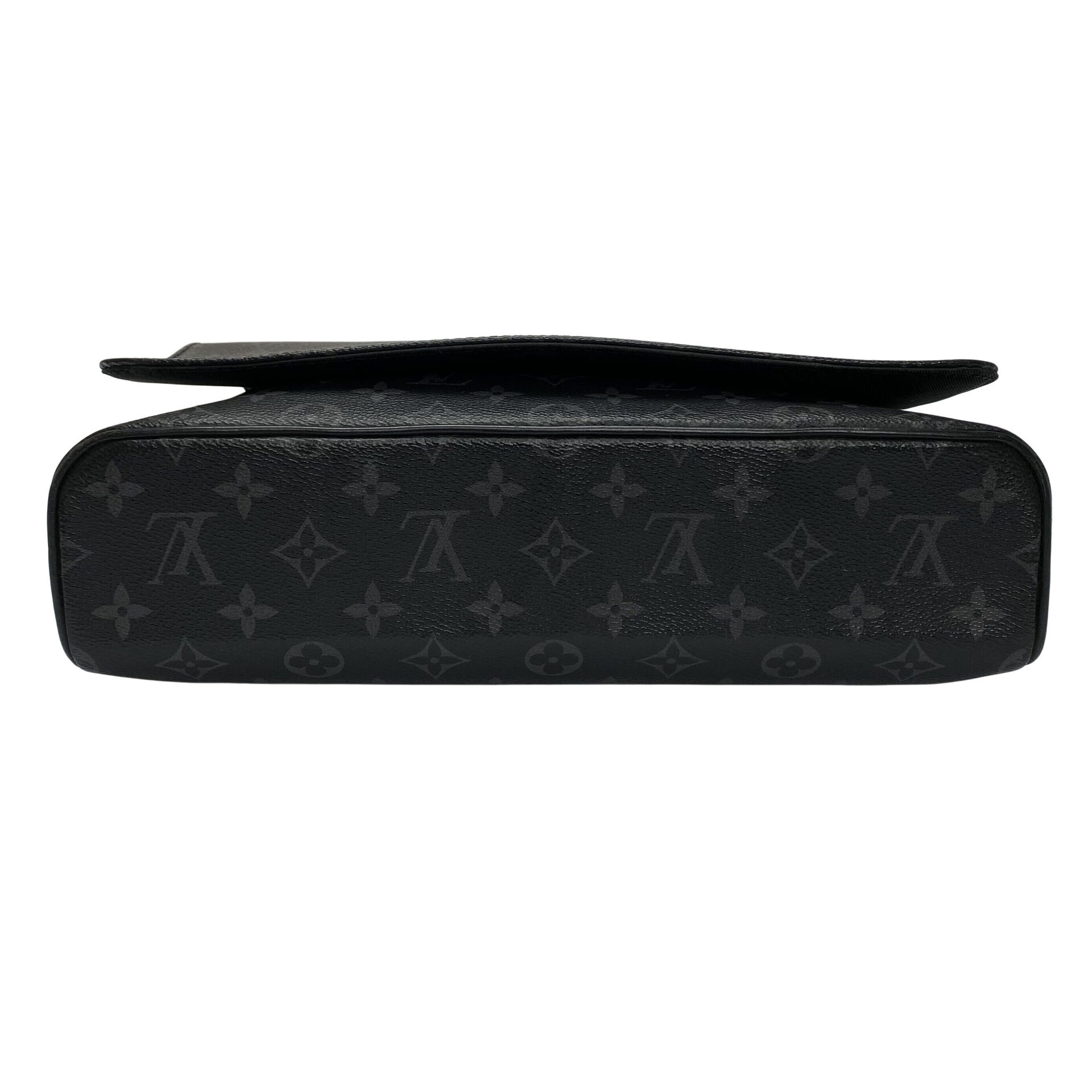 Bolsa Louis Vuitton District Monogram Eclipse