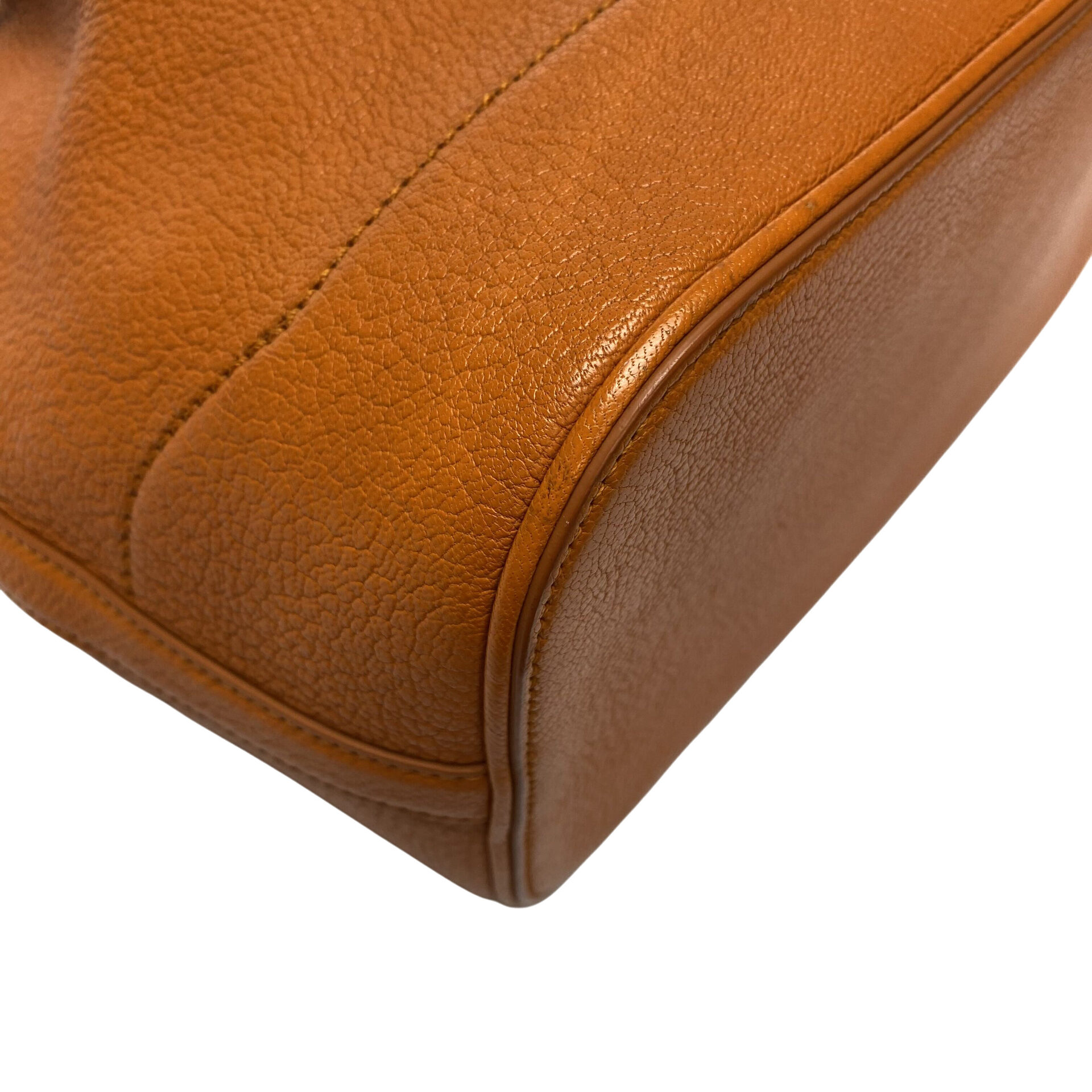 Bolsa Salvatore Ferragamo Gancini Bucket Laranja