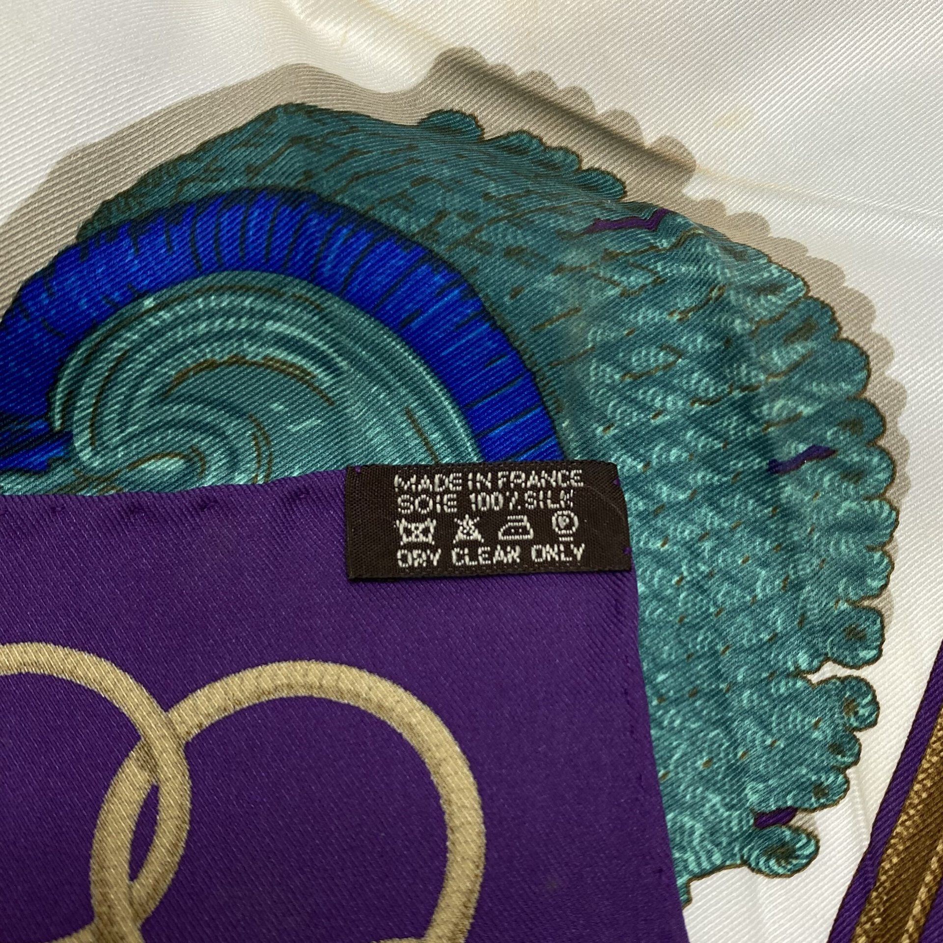 Lenço Hermès