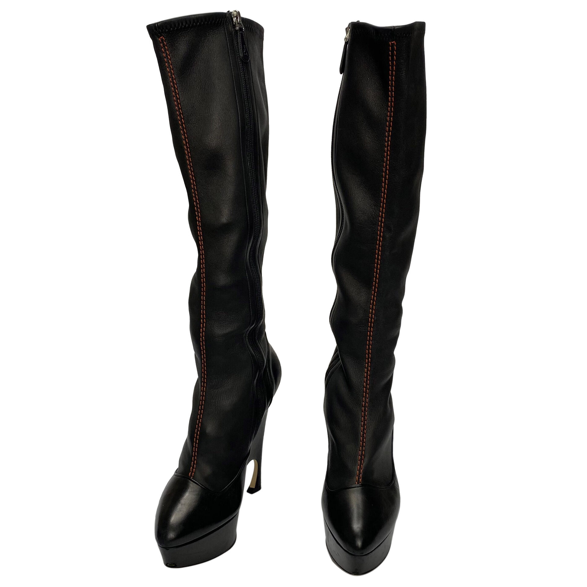 Bota Christian Dior Preta com Costura Laranja