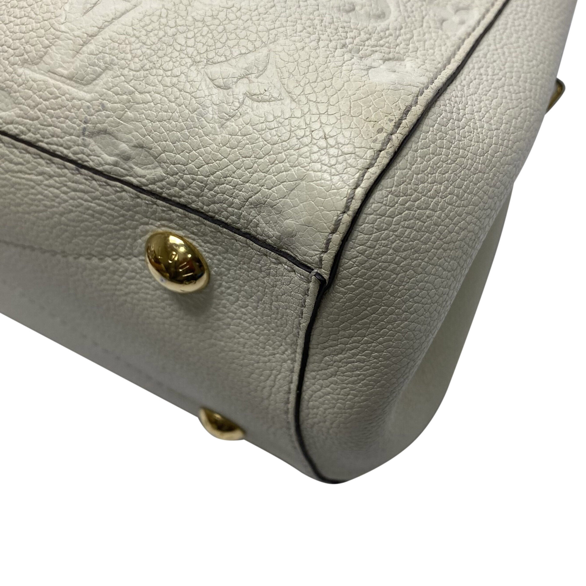 Bolsa Louis Vuitton Montaigne Branca