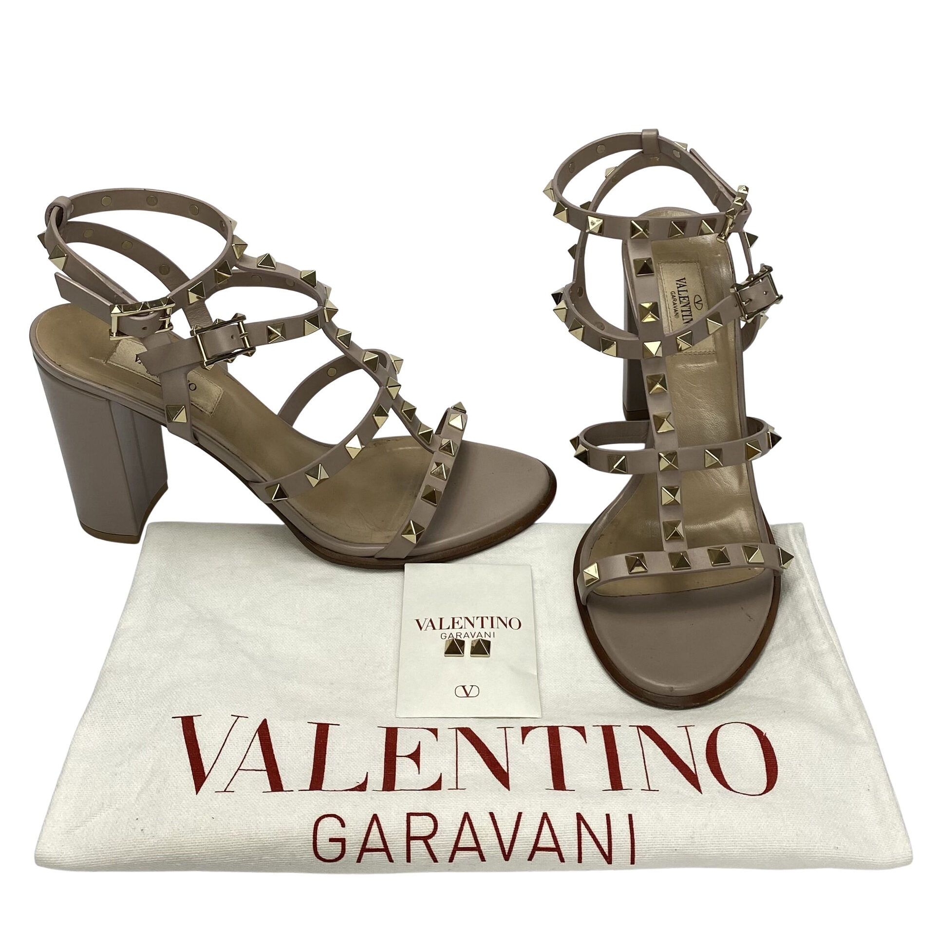 Sandália Valentino Garavani Rockstuds Nude