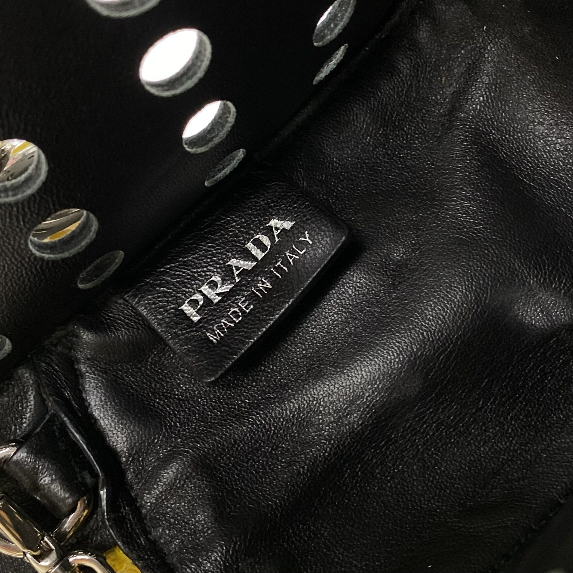 Bolsa Prada City Fori Perforated Tricolor