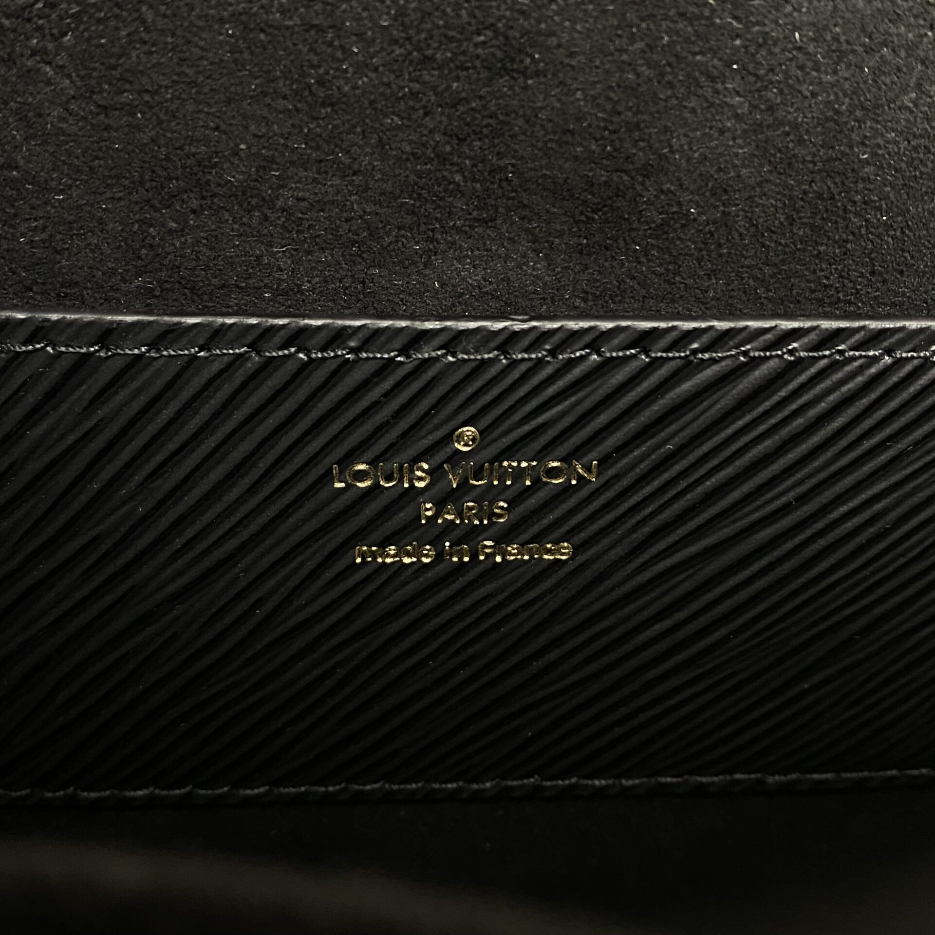 Bolsa Louis Vuitton Twist MM Preta