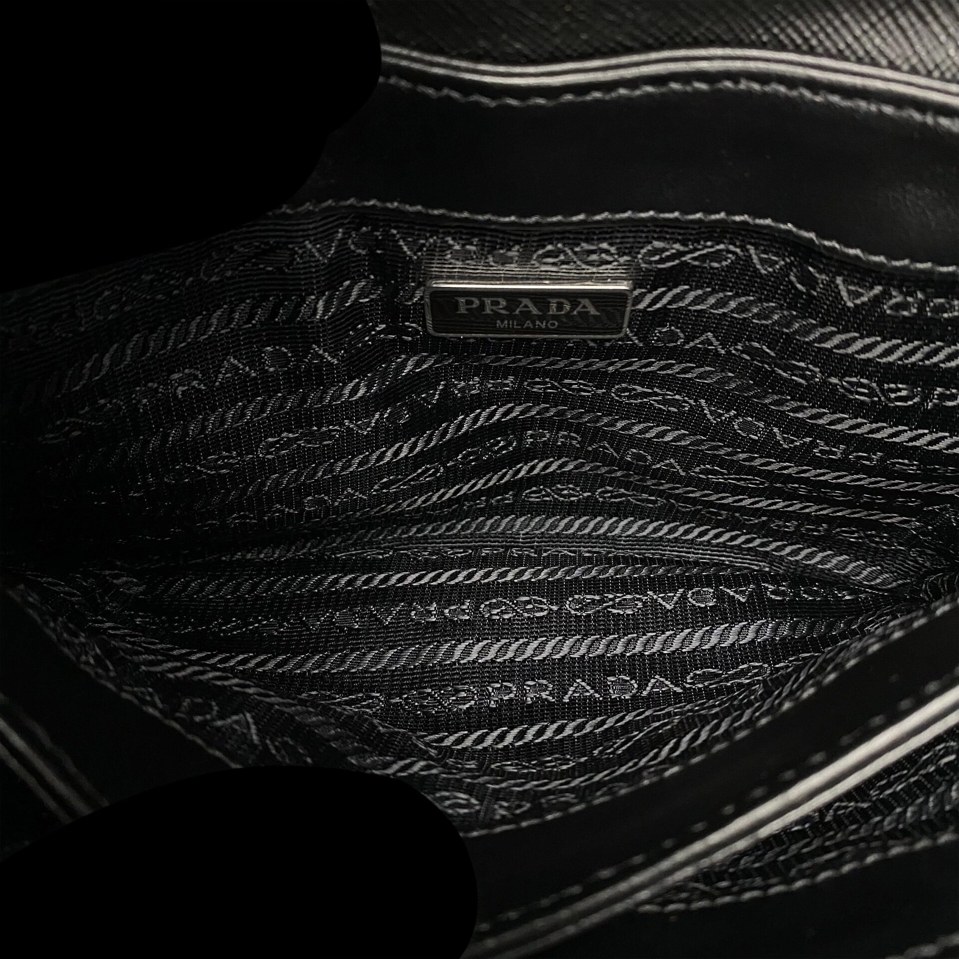 Bolsa Prada Tiracolo Chain Saffiano Preto