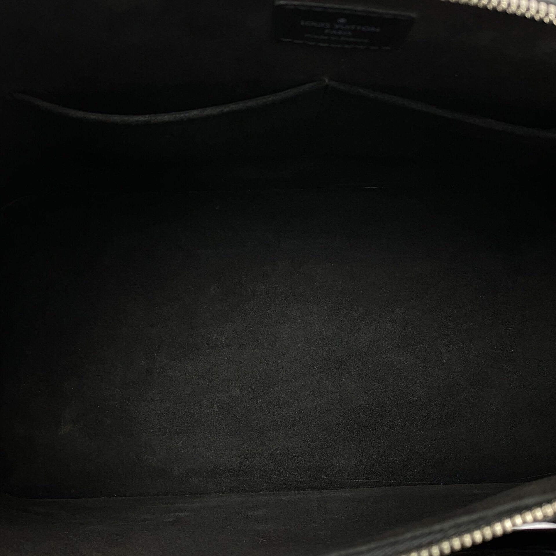 Bolsa Louis Vuitton Alma GM Couro Epi Preta