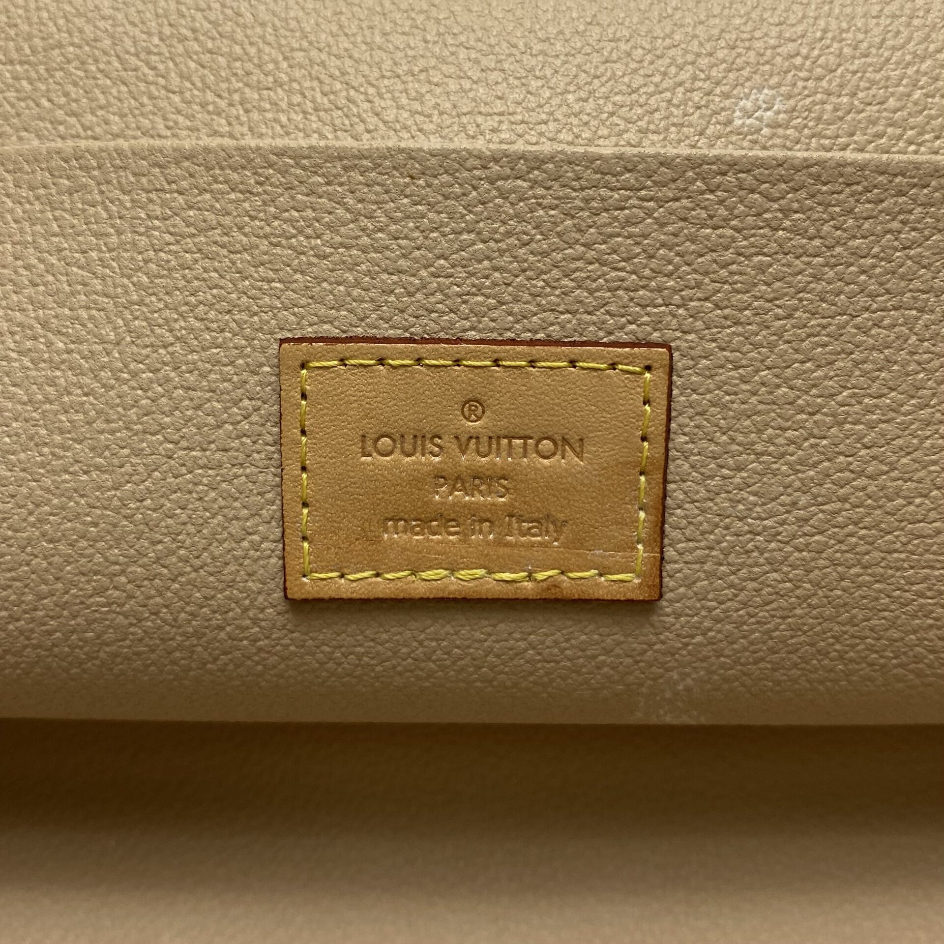 Nécessaire Louis Vuitton Nice BB Monograma