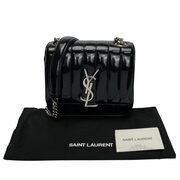 Bolsa Saint Laurent Vicky Verniz Preta
