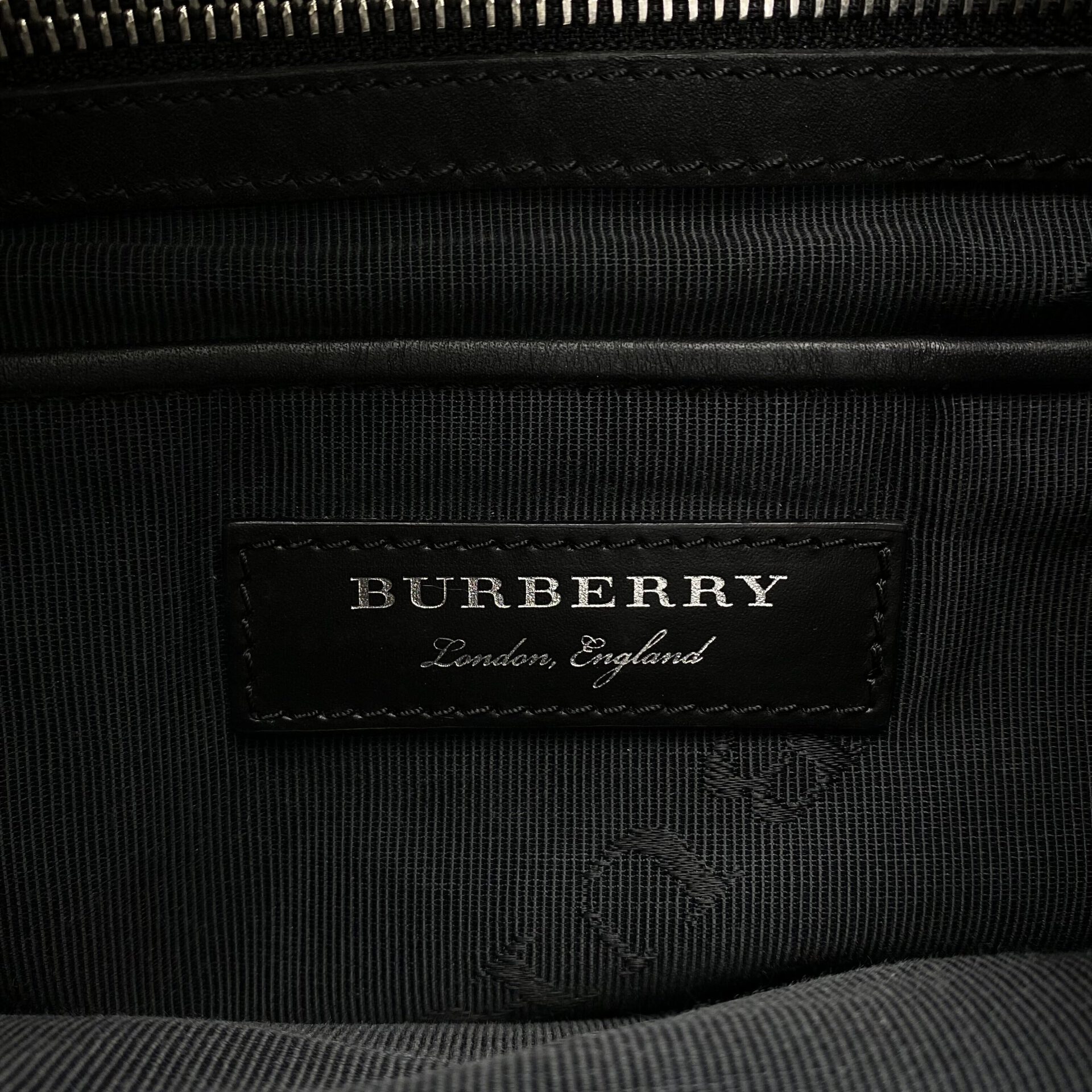 Mochila Burberry Rucksack Prata
