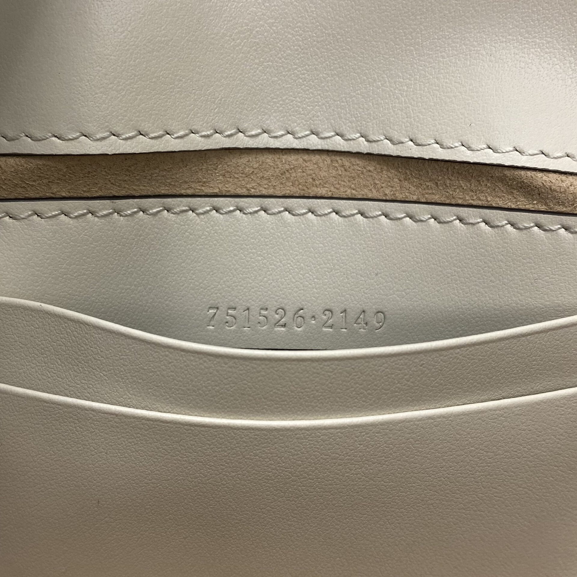 Bolsa Gucci GG Marmont Mini Off White