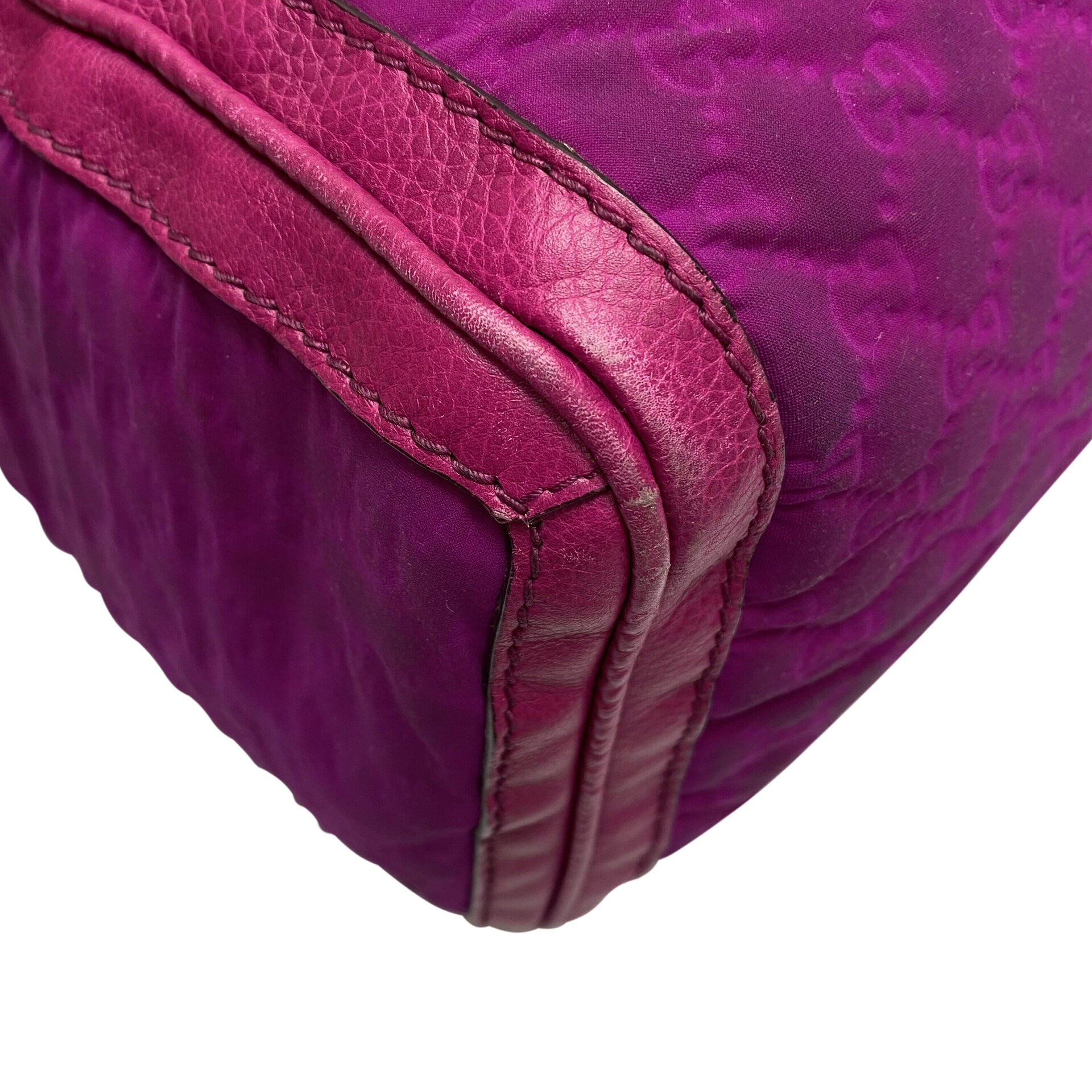 Bolsa Gucci Guccissima Techno Tag Medium Boston Rosa