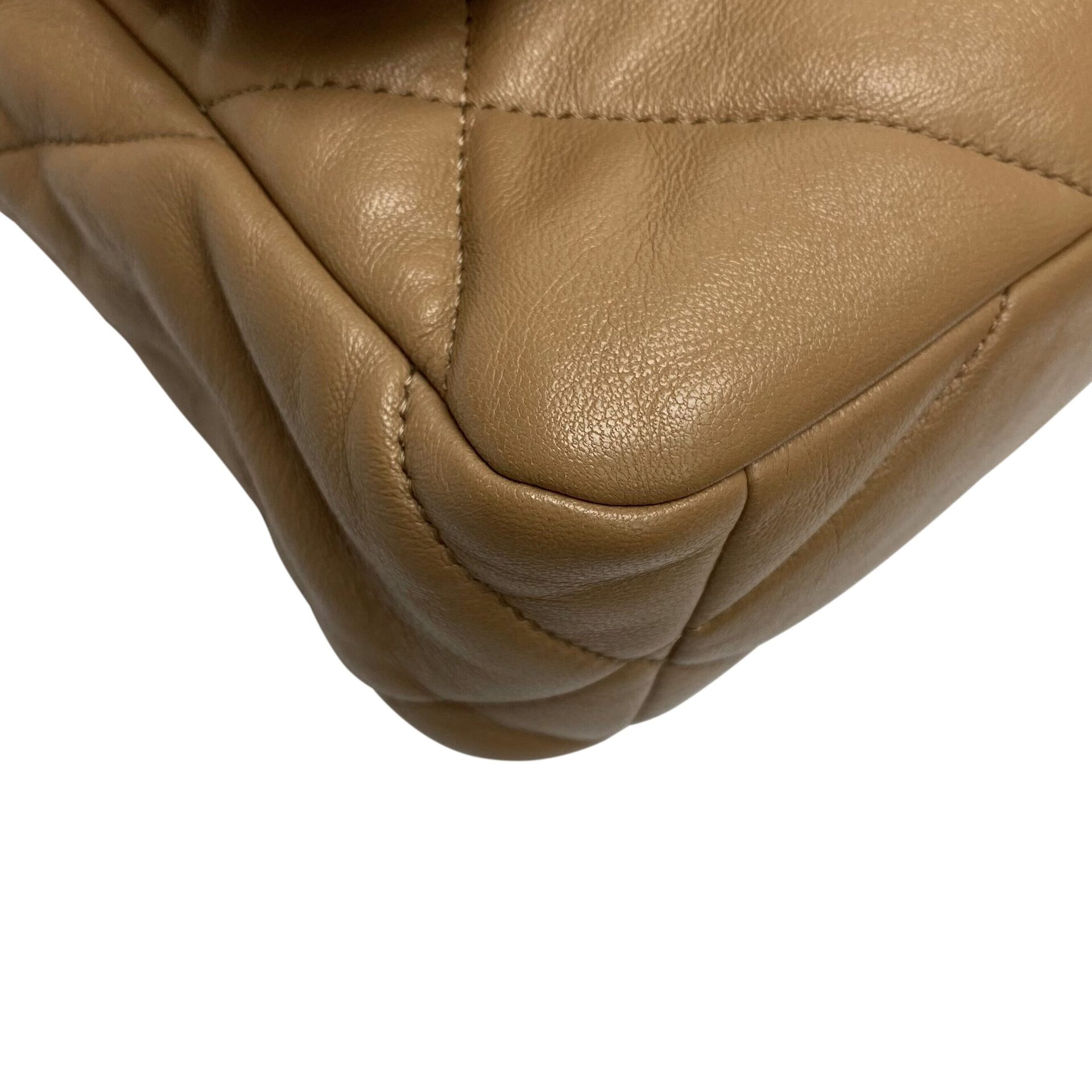 Bolsa Chanel 19 Couro Bege