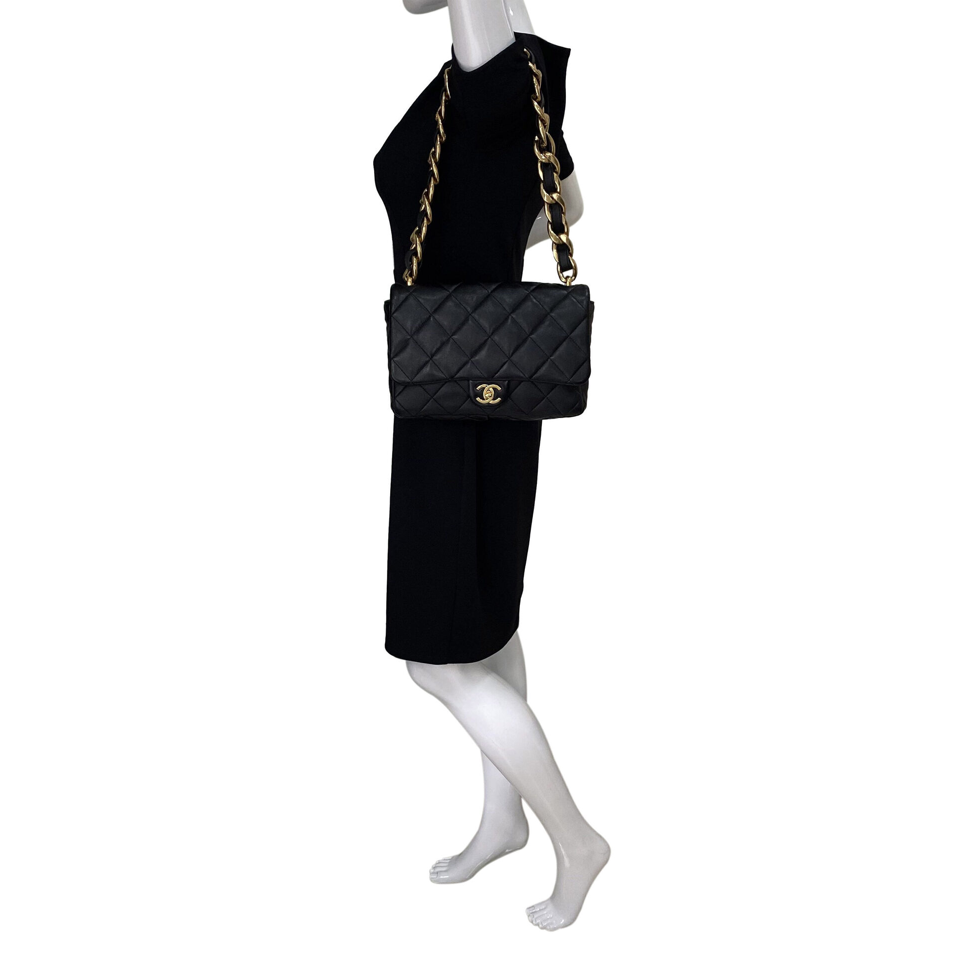 Bolsa Chanel Couro Matelâsse Preto