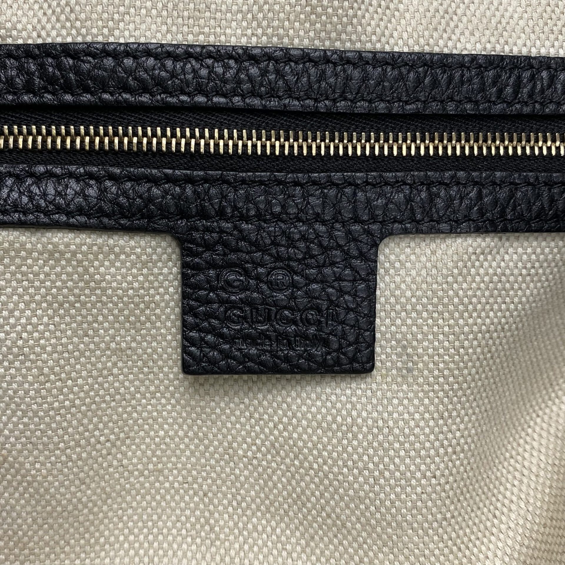 Bolsa Gucci Soho Hobo Preta