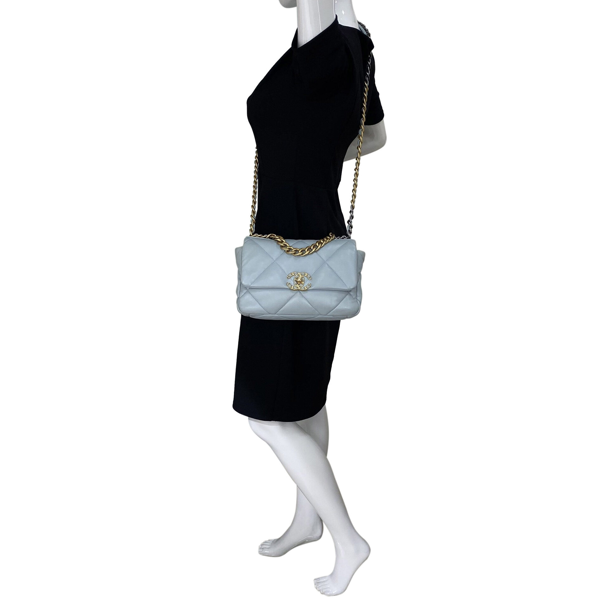 Bolsa Chanel 19 Flap Bag