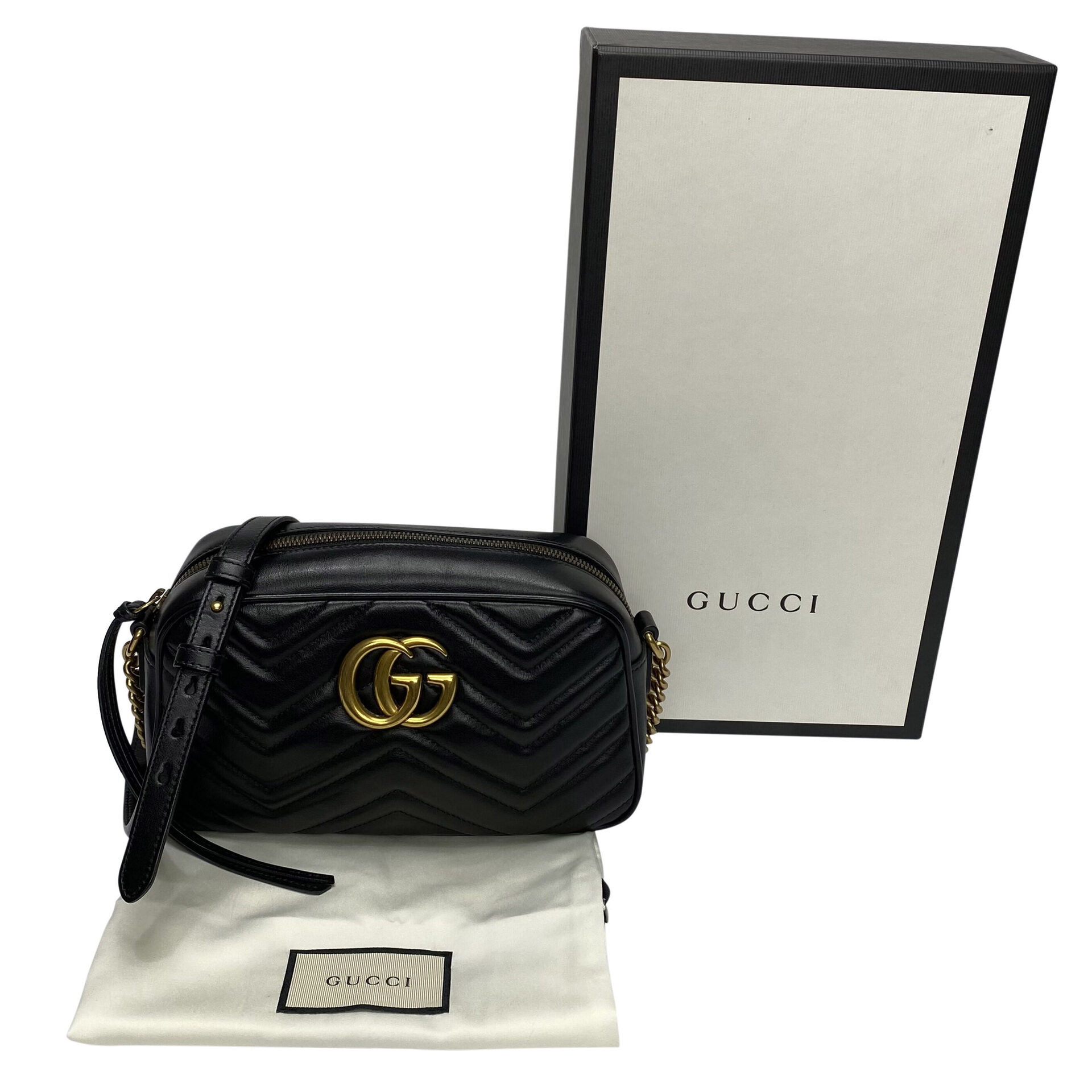 Bolsa Gucci GG Marmont Preta