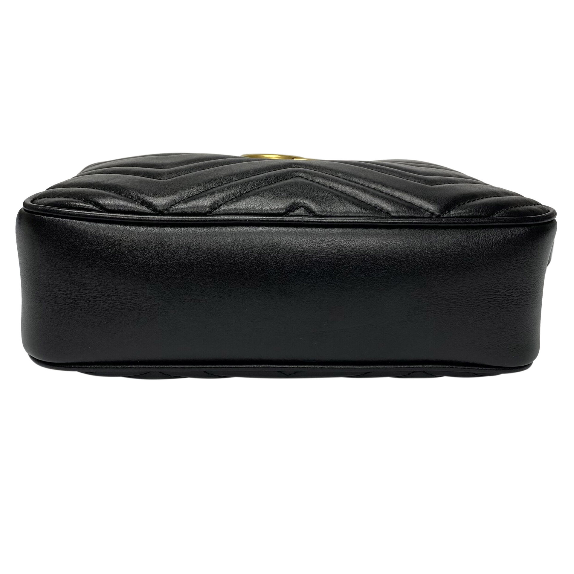 Bolsa Gucci GG Marmont Preta