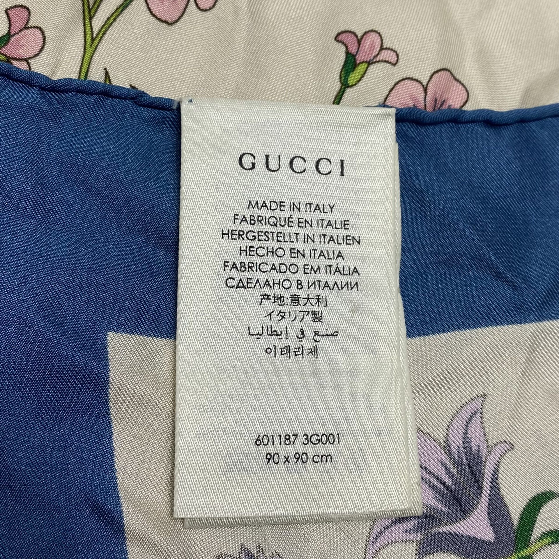 Lenço Gucci x Disney Estampado Mickey Mouse