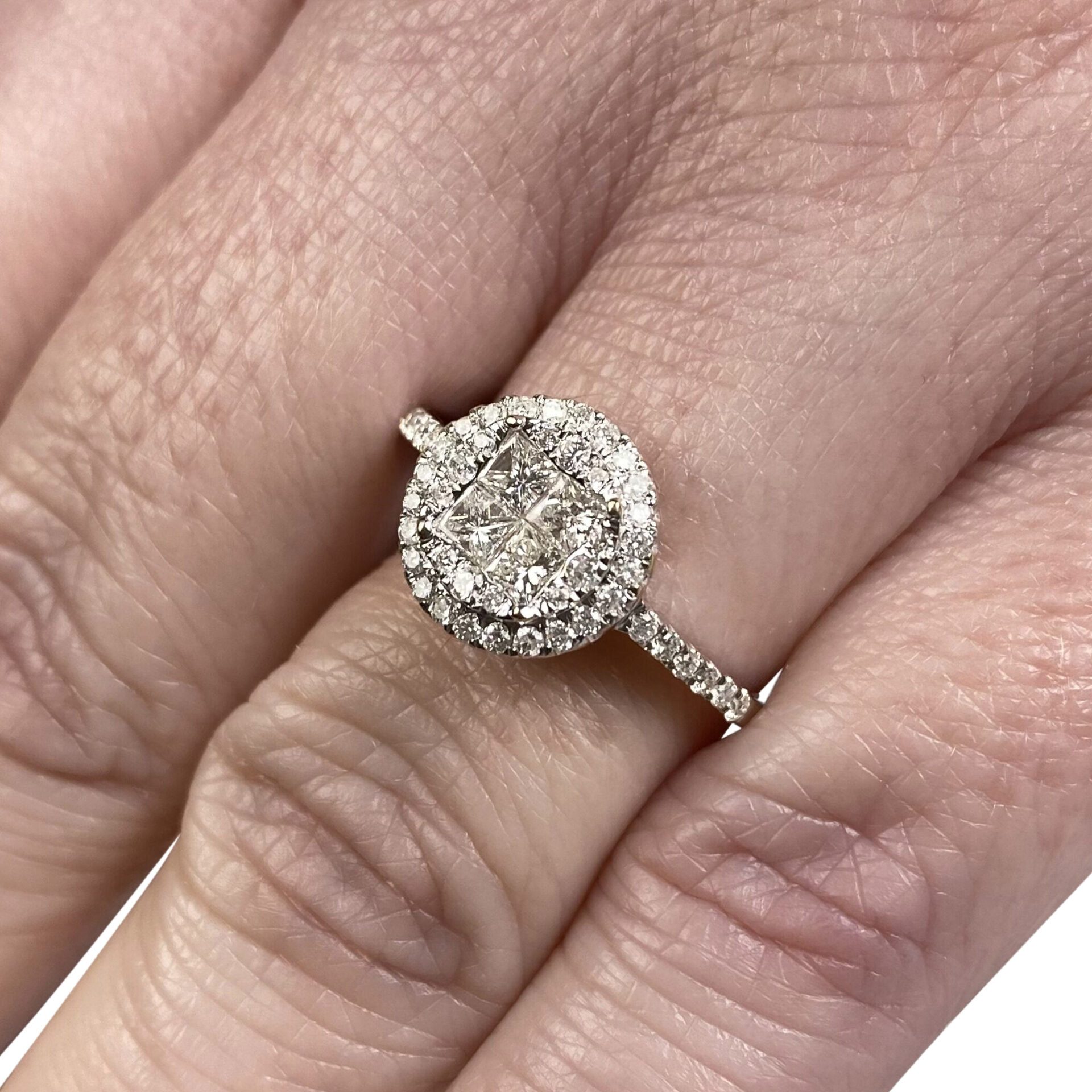 Anel Cravejado Diamantes - 0.56 ct