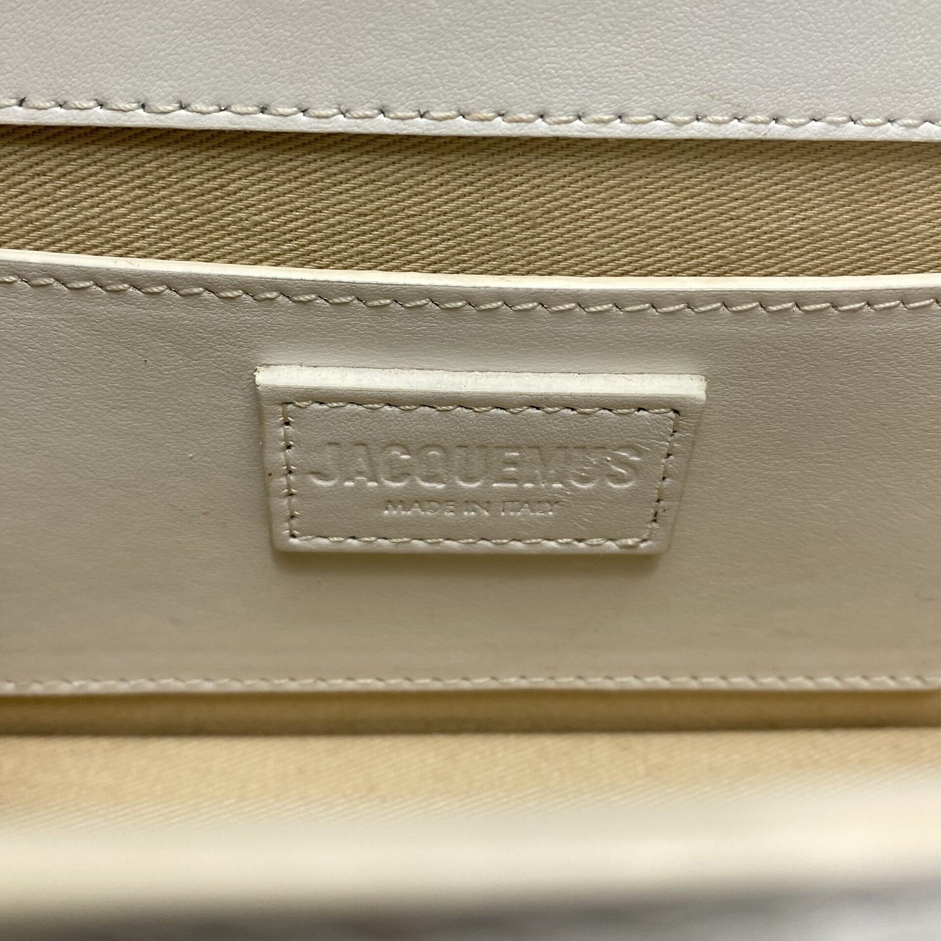 Bolsa Jacquemus Le Bambino Branca