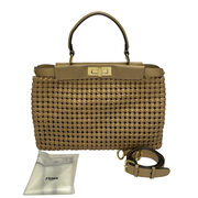 Bolsa Fendi Peekaboo Intrecciato
