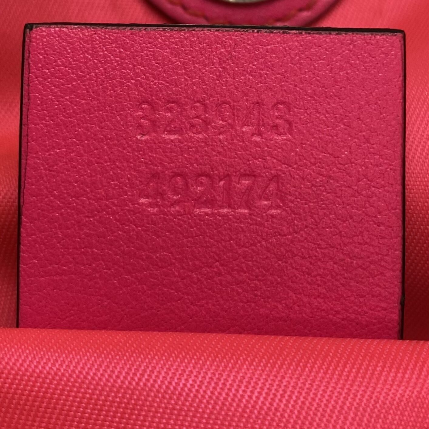 Bolsa Gucci GG Supreme Kids Heart