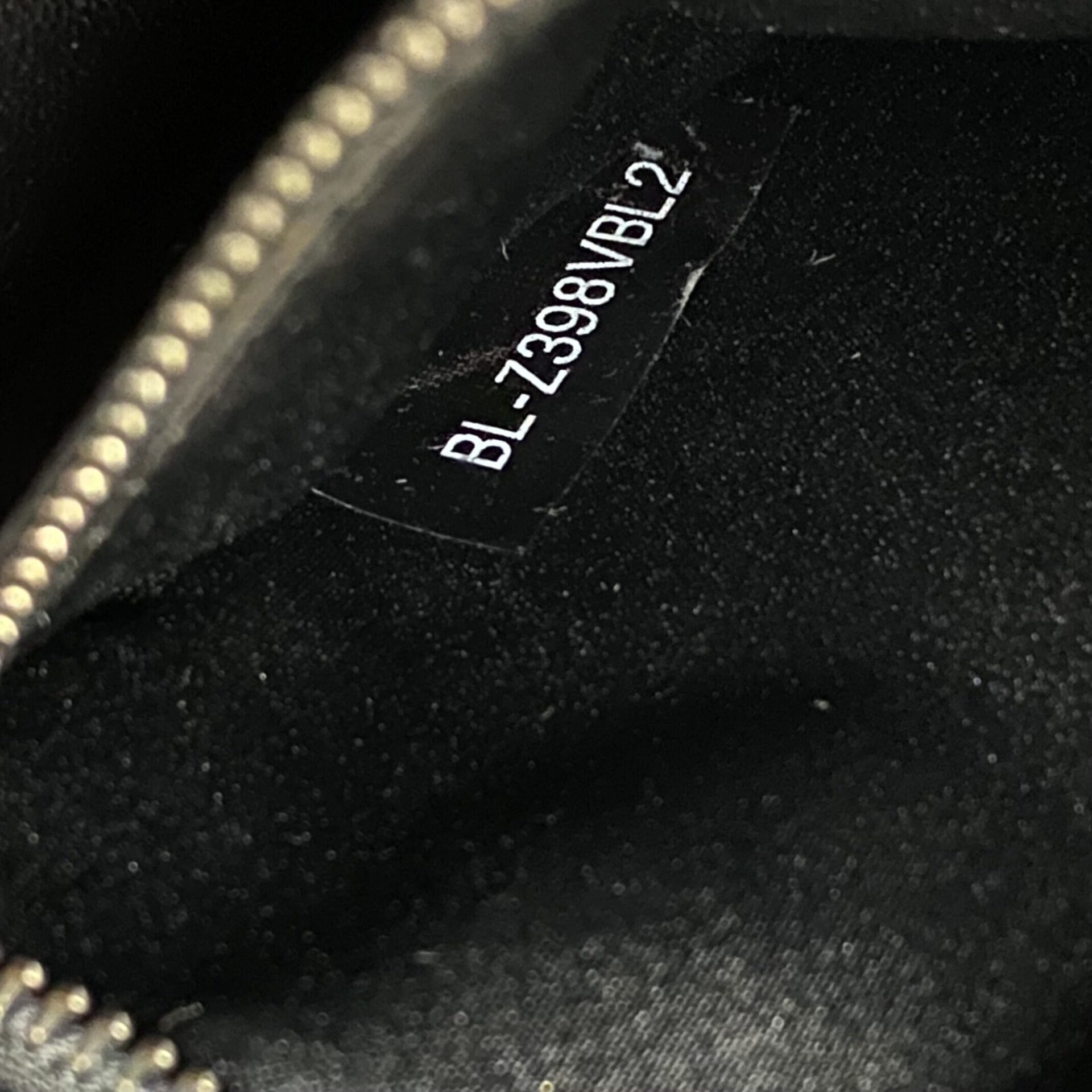 Bolsa Valentino Garavani Glam Lock Couro Preto