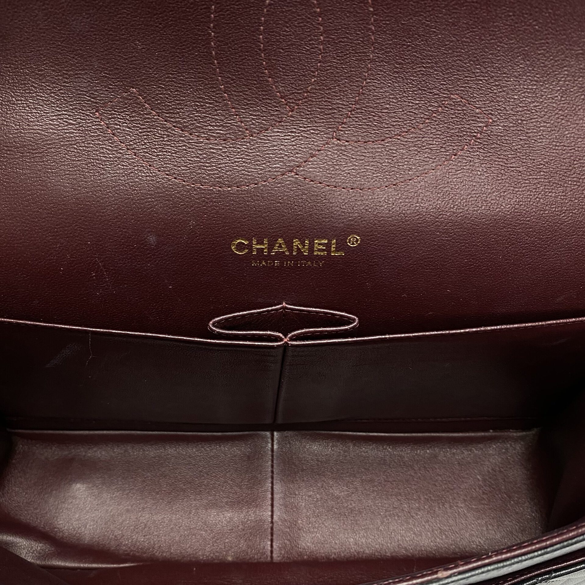 Bolsa Chanel Clássica Double Flap Jumbo Lambskin Preta