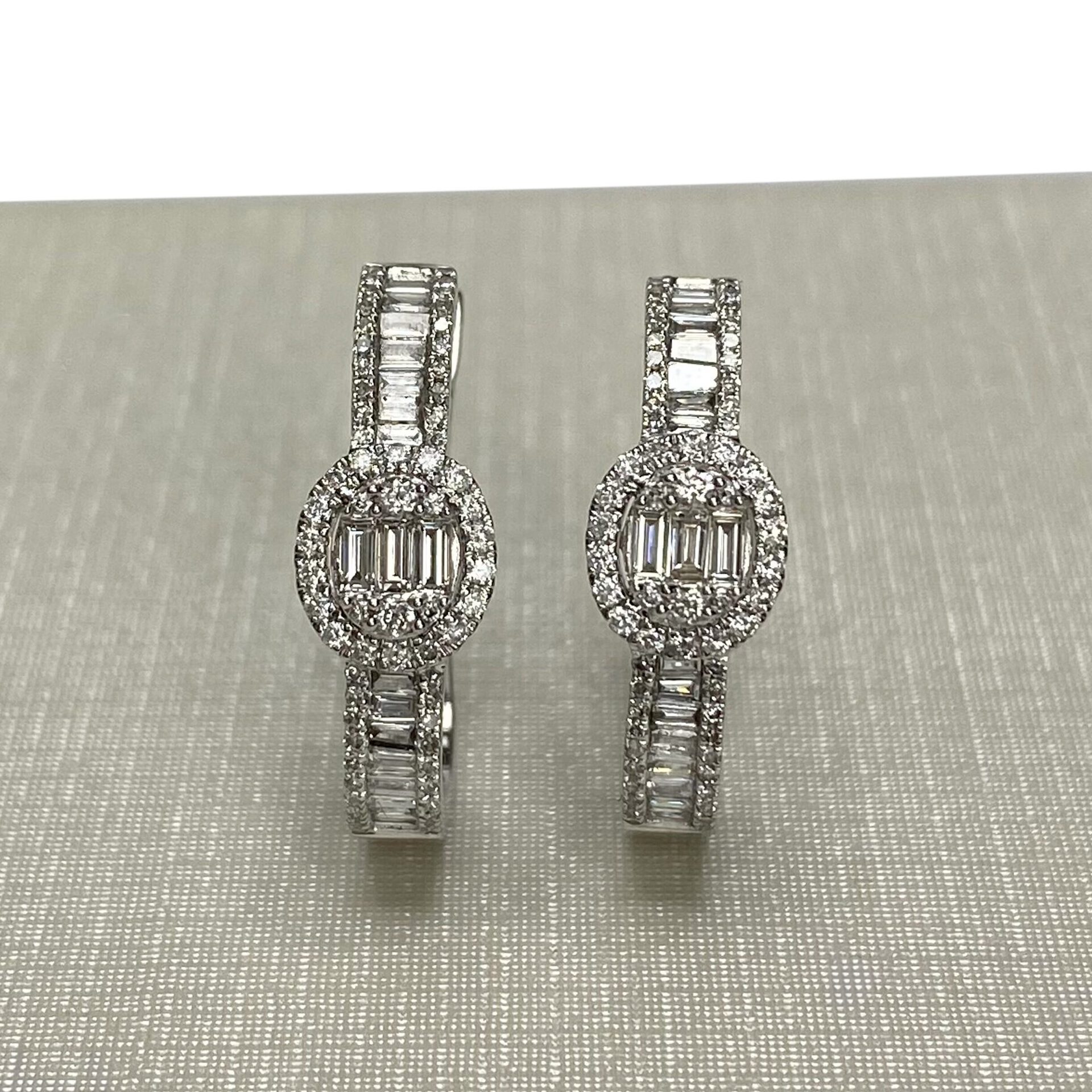 Par de Brincos Argolas Diamantes