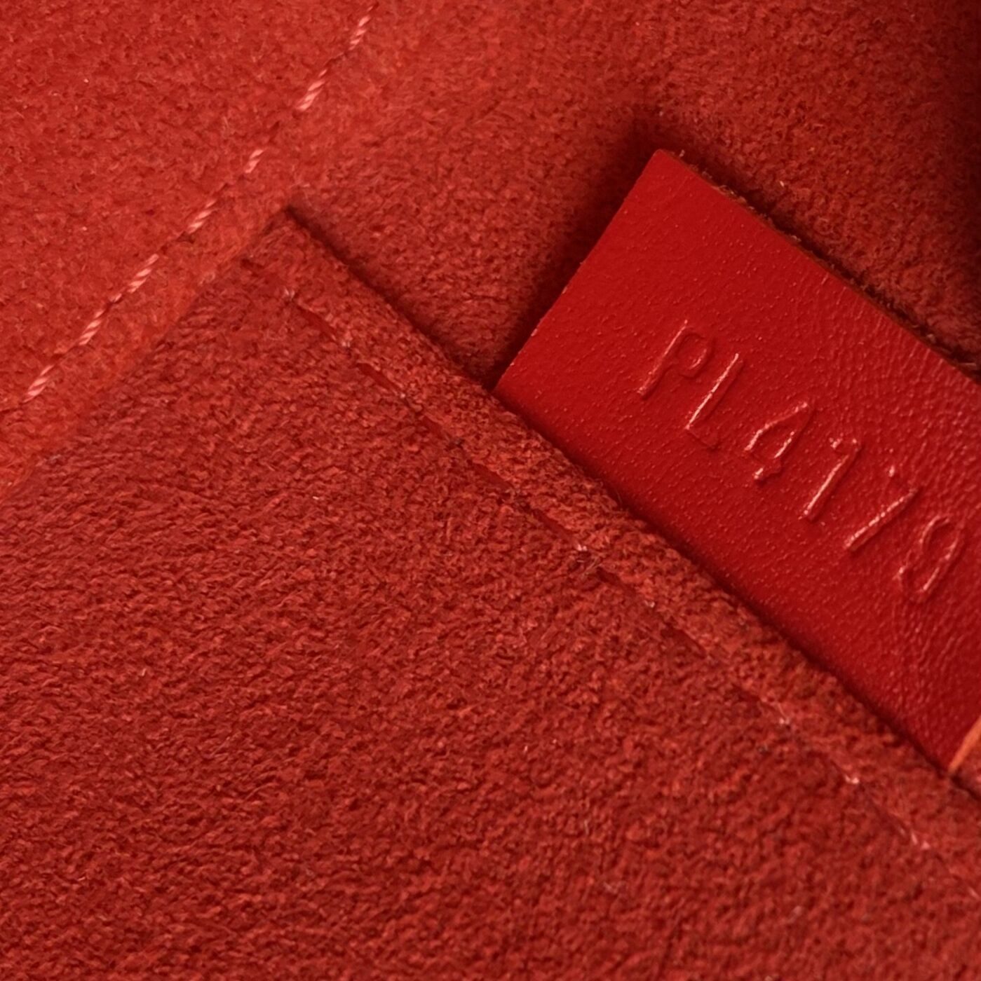 Porta-Joias Louis Vuitton Monte Carlo 22 Monograma