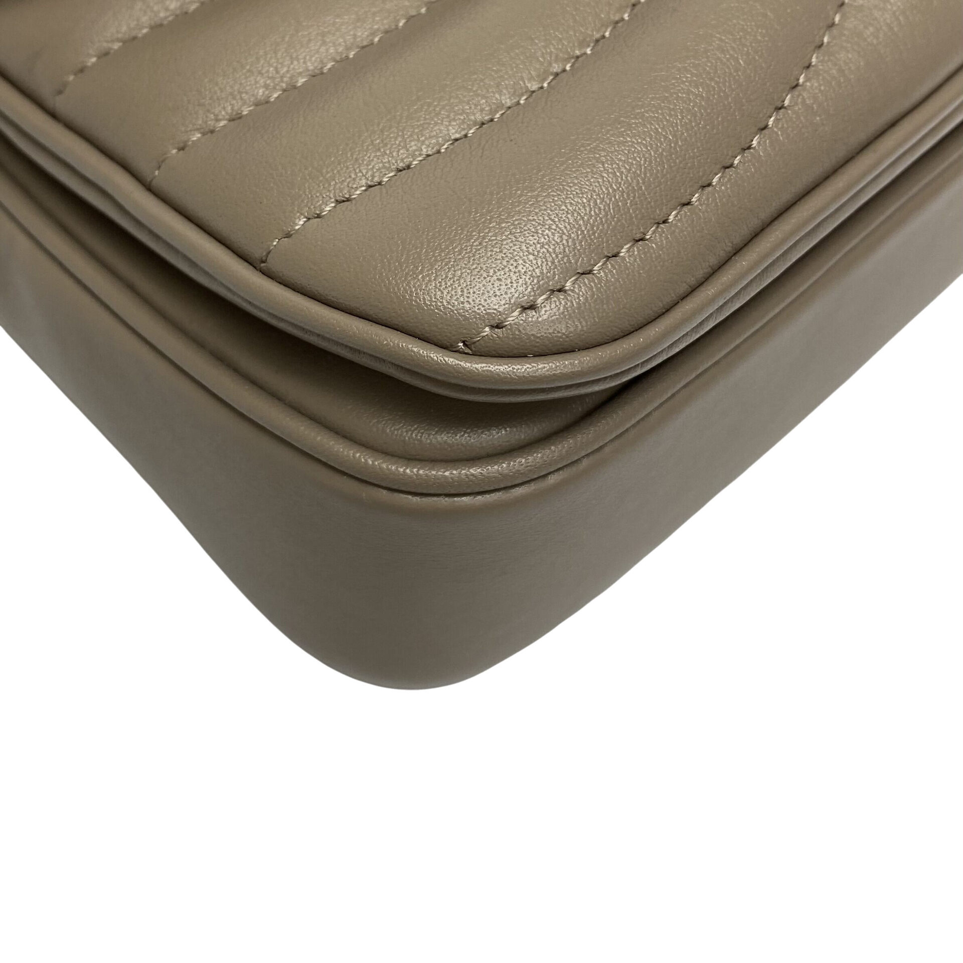 Bolsa Louis Vuitton New Wave Chain Nude