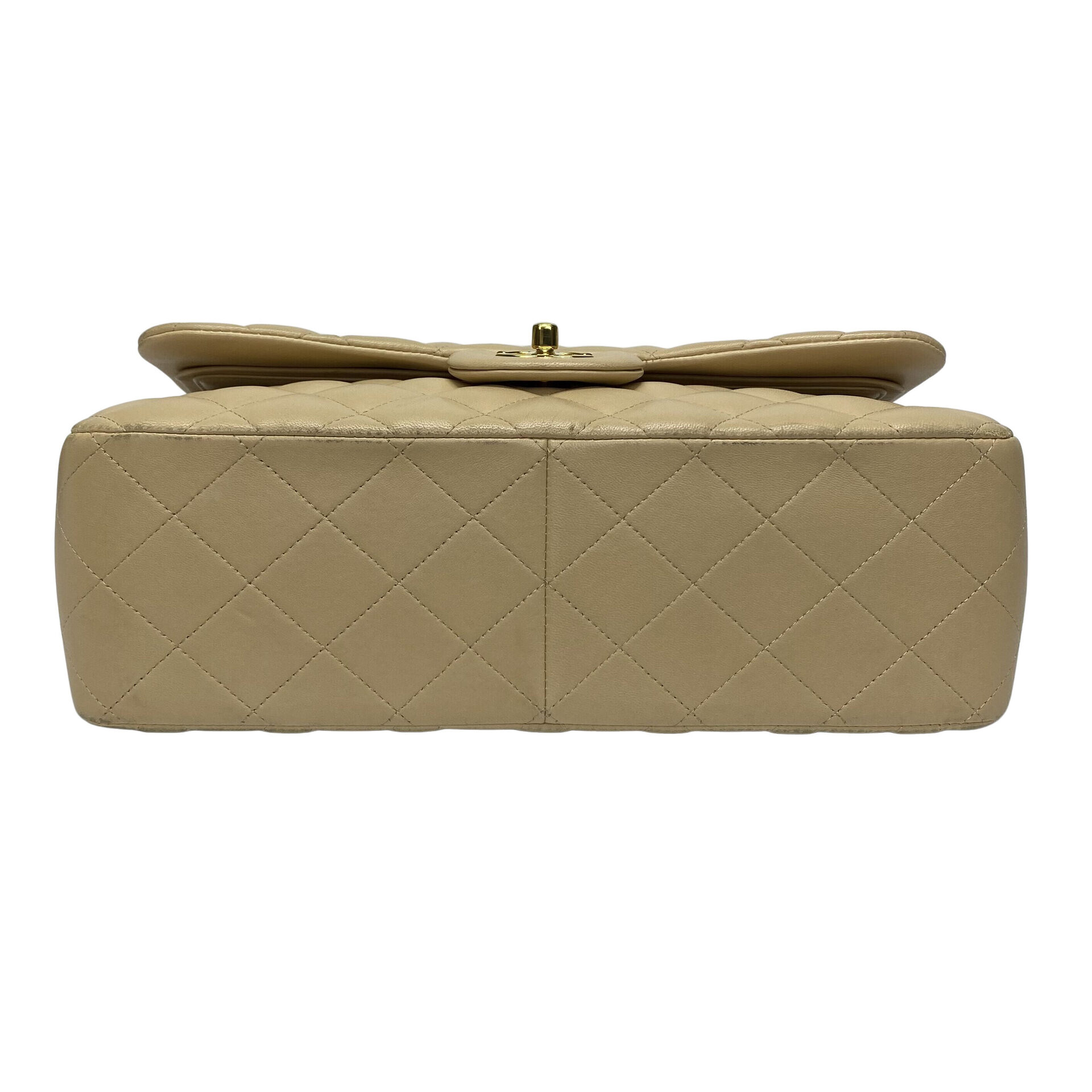 Bolsa Chanel Clássica Double Flap Lambskin Bege