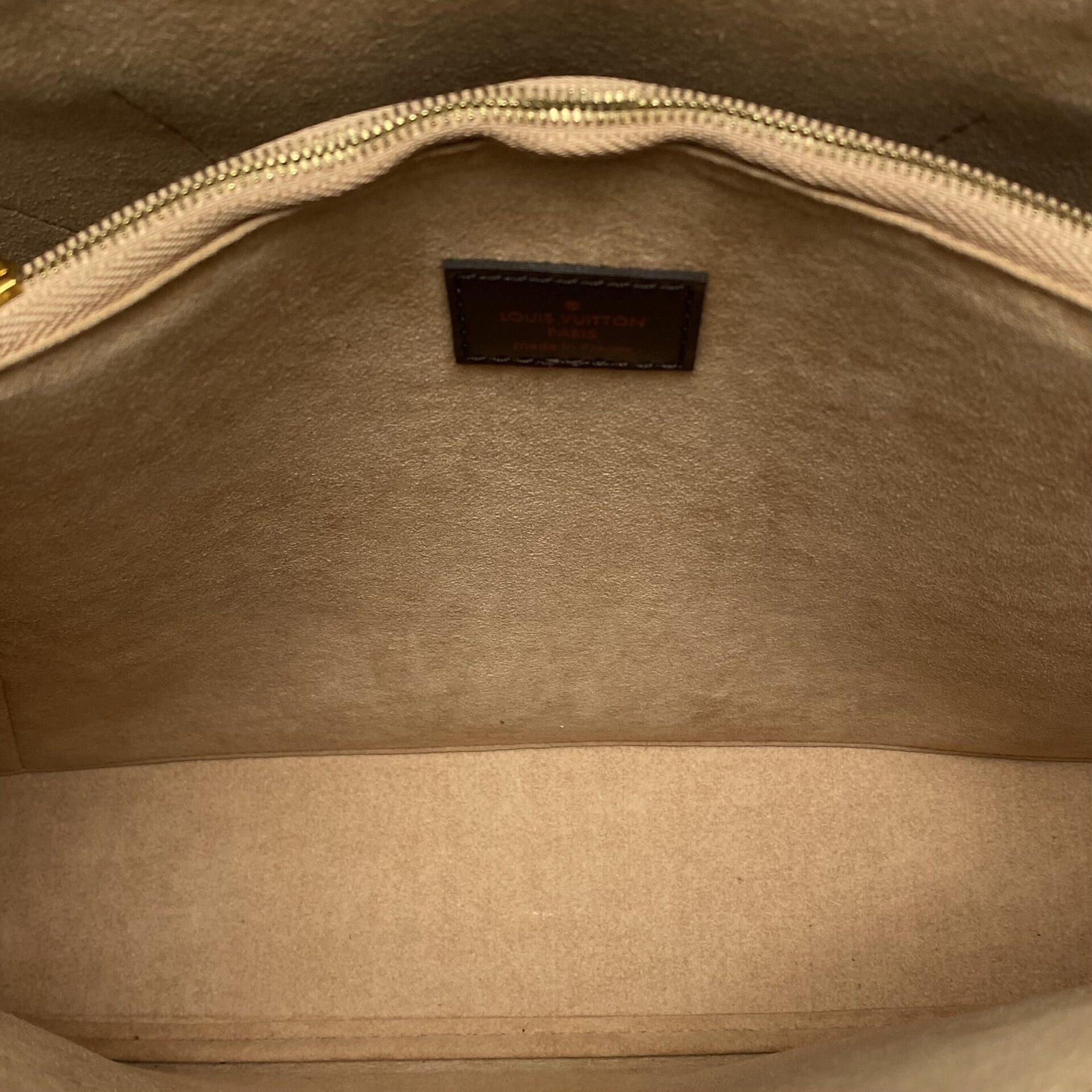 Bolsa Louis Vuitton Kensington Damier Ebene