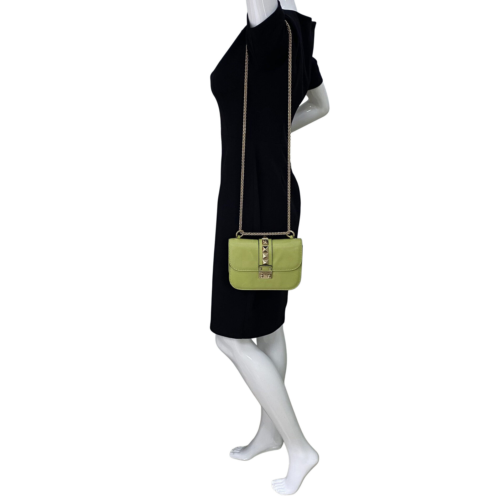 Bolsa Valentino Garavani Glam Lock Verde