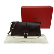 Bolsa Salvatore Ferragamo Front Flap Crossbody