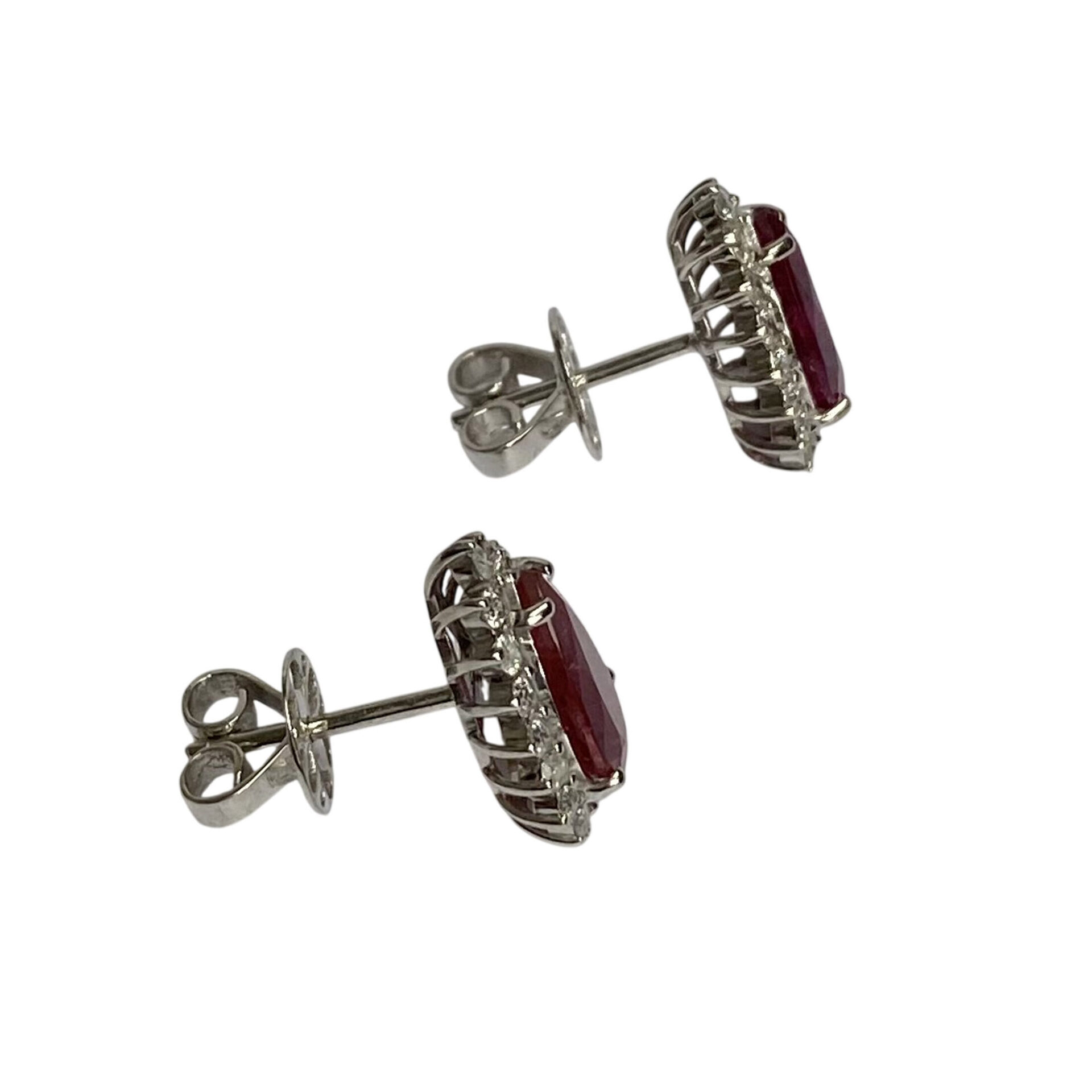 Par de Brincos Gota Rubelitas - 2.92 ct.