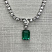 Colar Meia Riviera Esmeralda - 0.68 ct