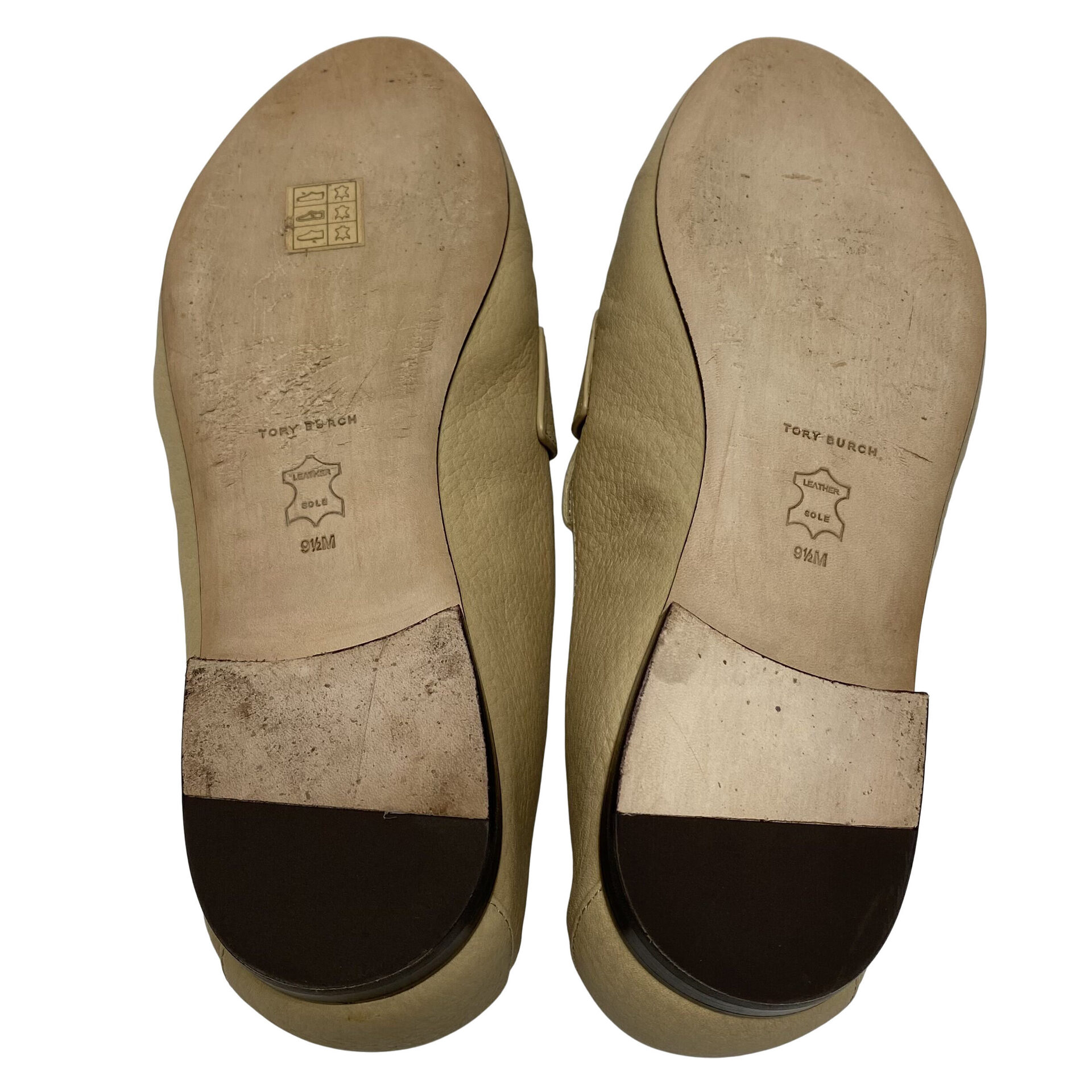 Mocassim Tory Burch Eleanor Couro Bege