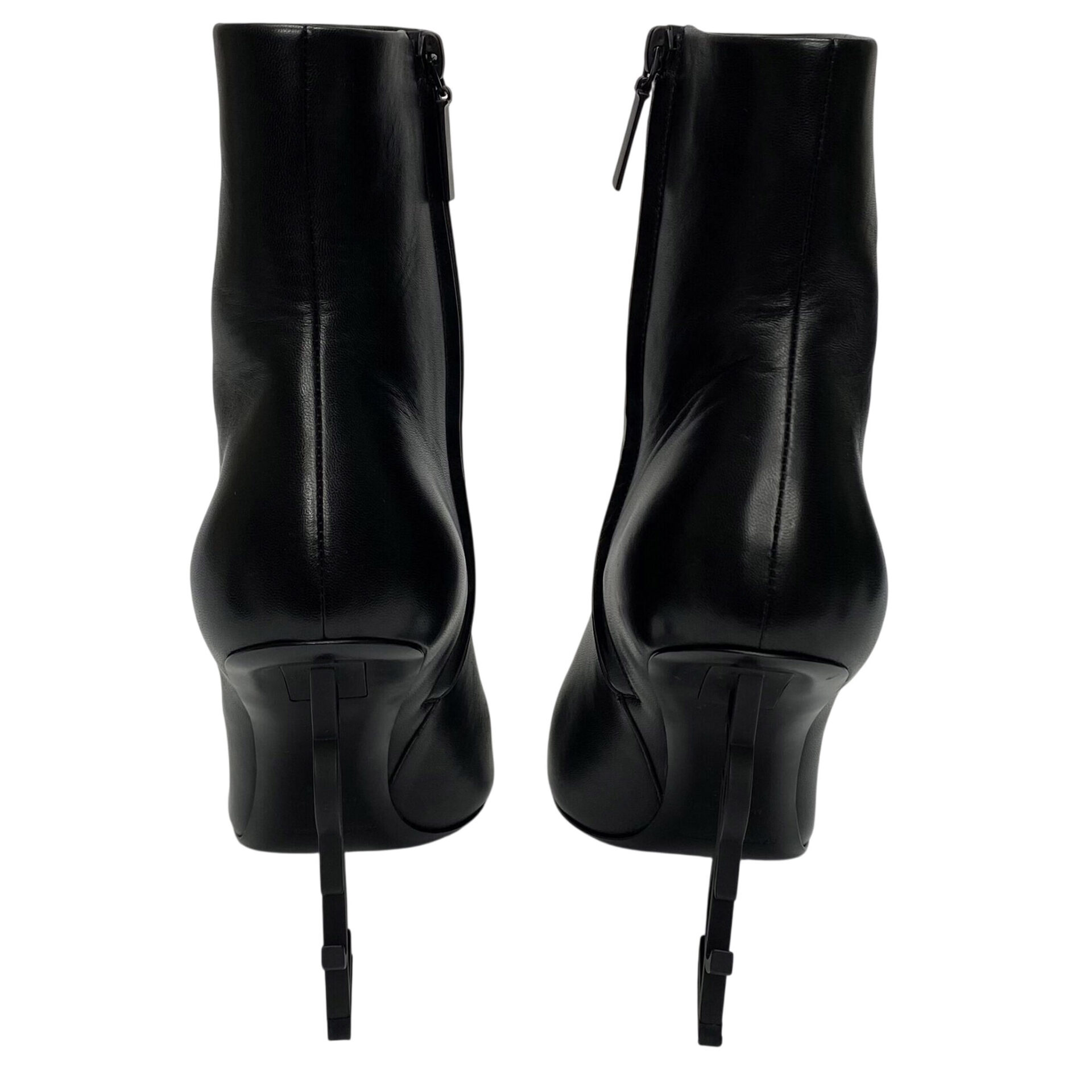 Bota Saint Laurent Opyum 105 Preta