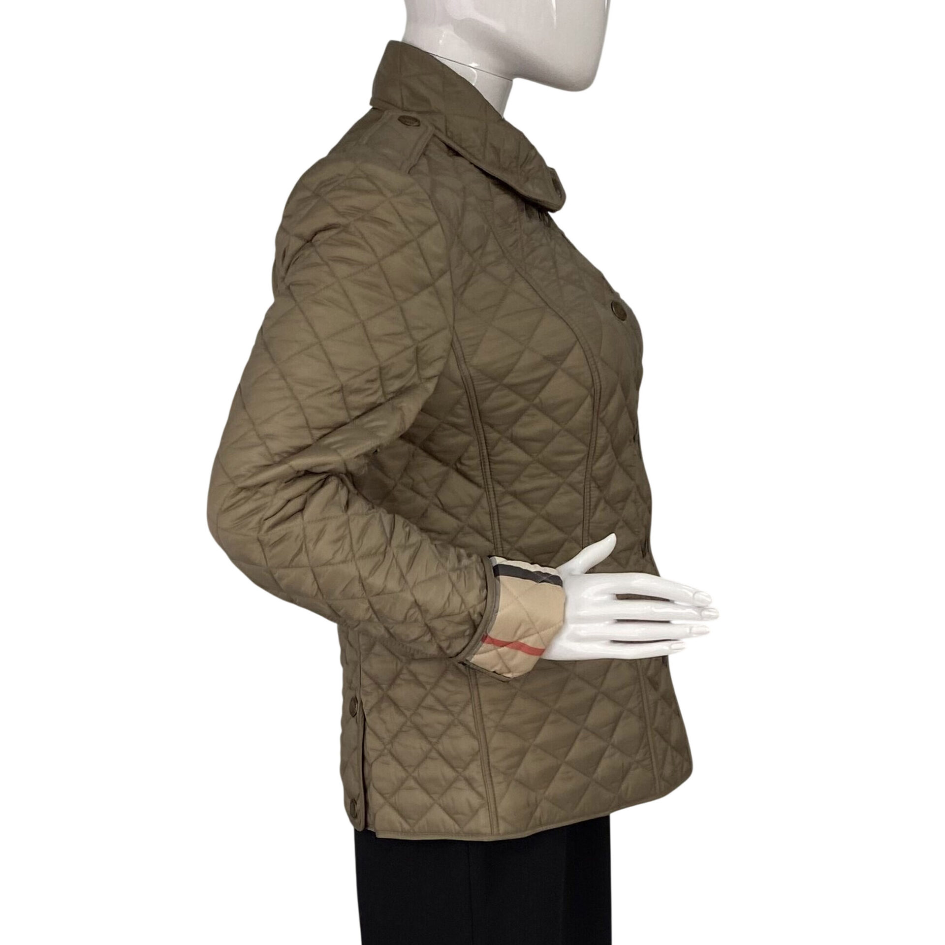 Casaco Burberry Matelassê