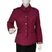 Casaco Burberry Matelassê Rosa